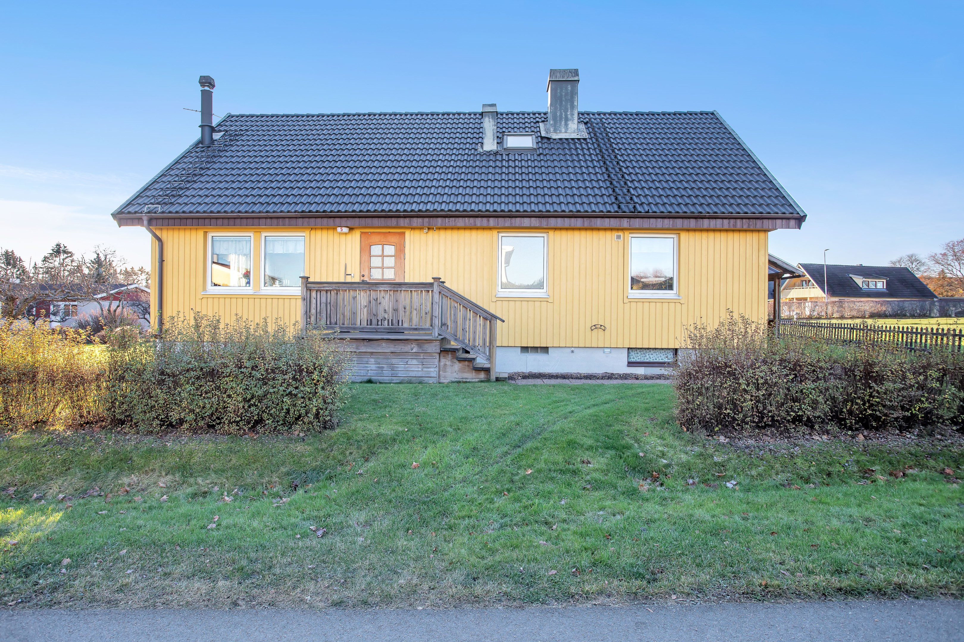 Bostadsbild från Jordgubbsgatan 5, Såld i Årsta, Uppsala