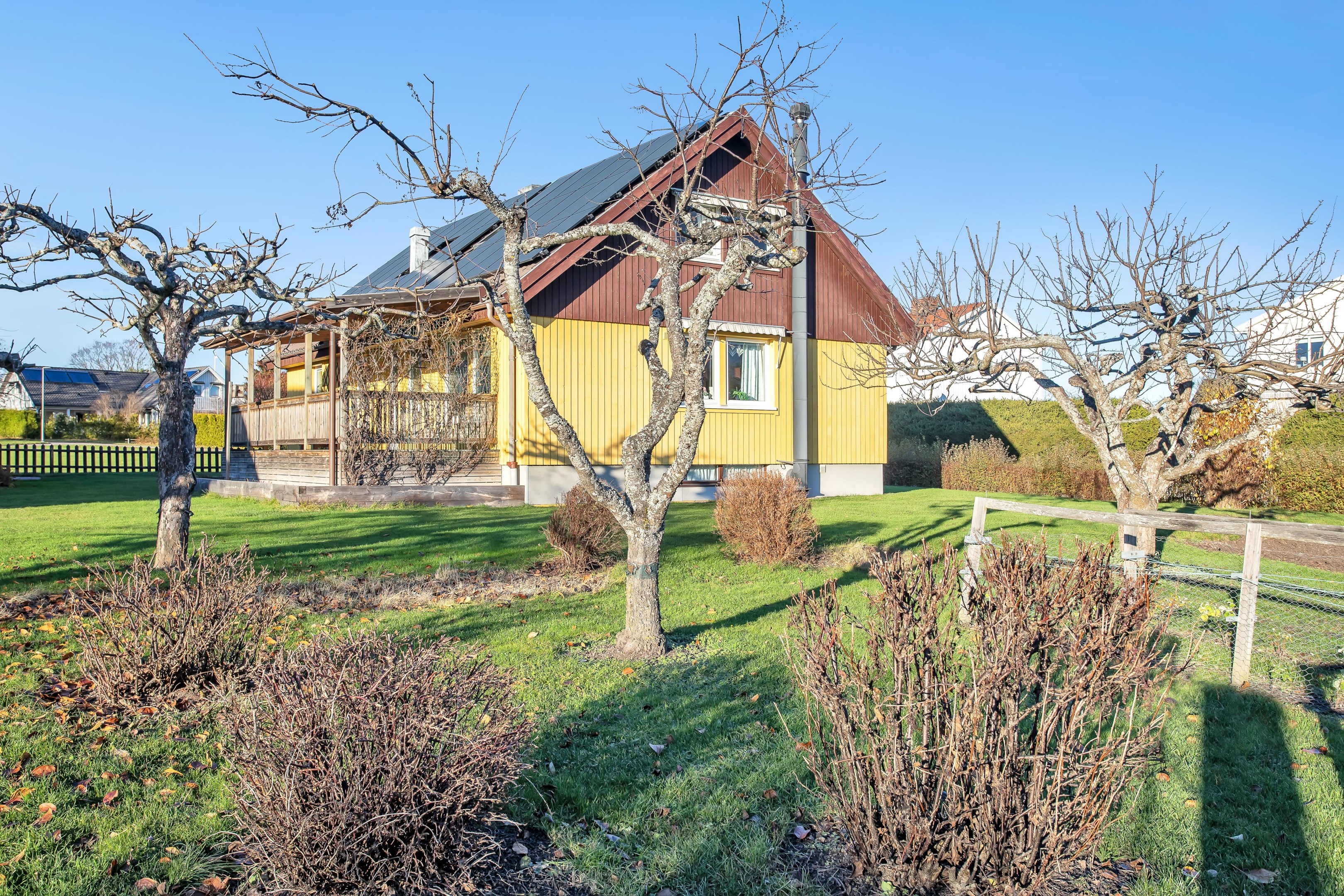 Bostadsbild från Jordgubbsgatan 5, Såld i Årsta, Uppsala