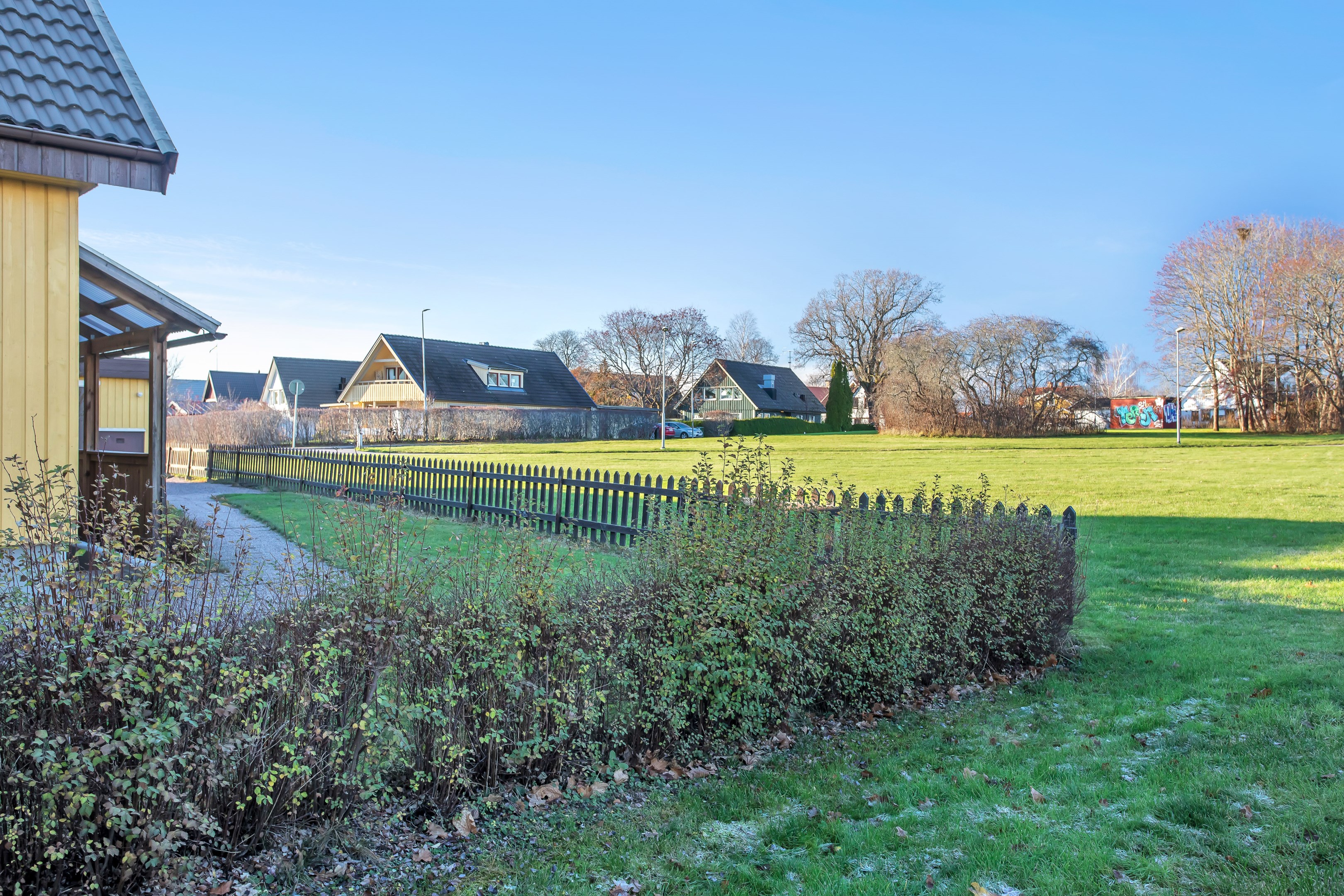 Bostadsbild från Jordgubbsgatan 5, Såld i Årsta, Uppsala