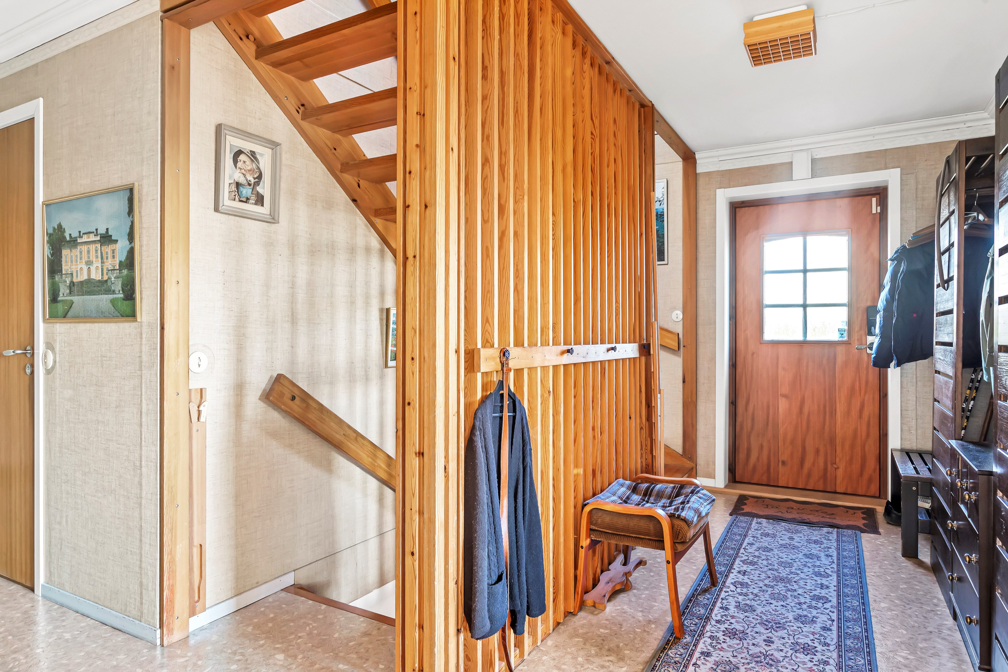 Bostadsbild från Jordgubbsgatan 5, Såld i Årsta, Uppsala