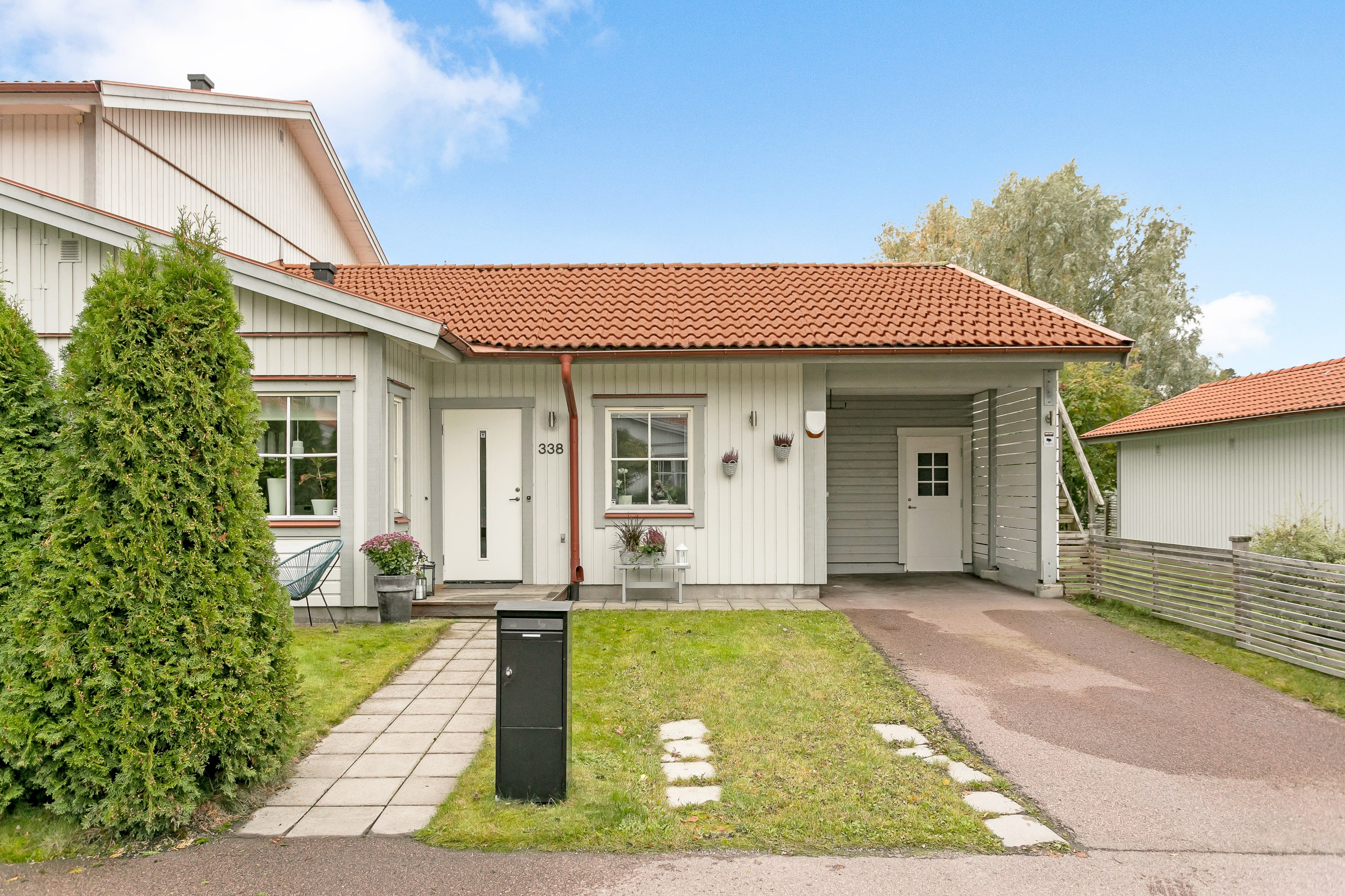 Bostadsbild från Herrhagsvägen 338, Såld i Herrhagen, Uppsala