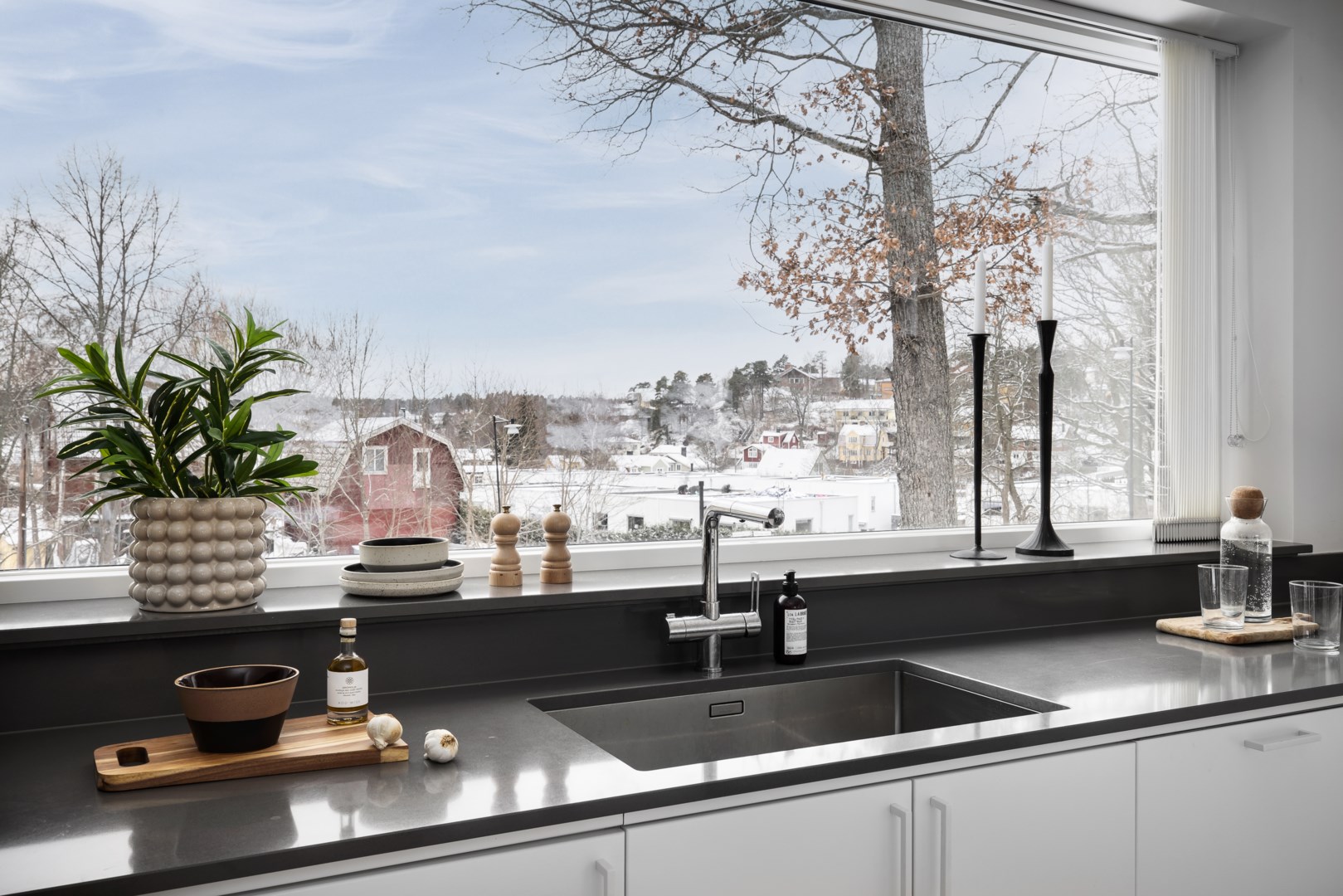 Bostadsbild från Ekdungevägen 6, Såld i Skuru, Nacka