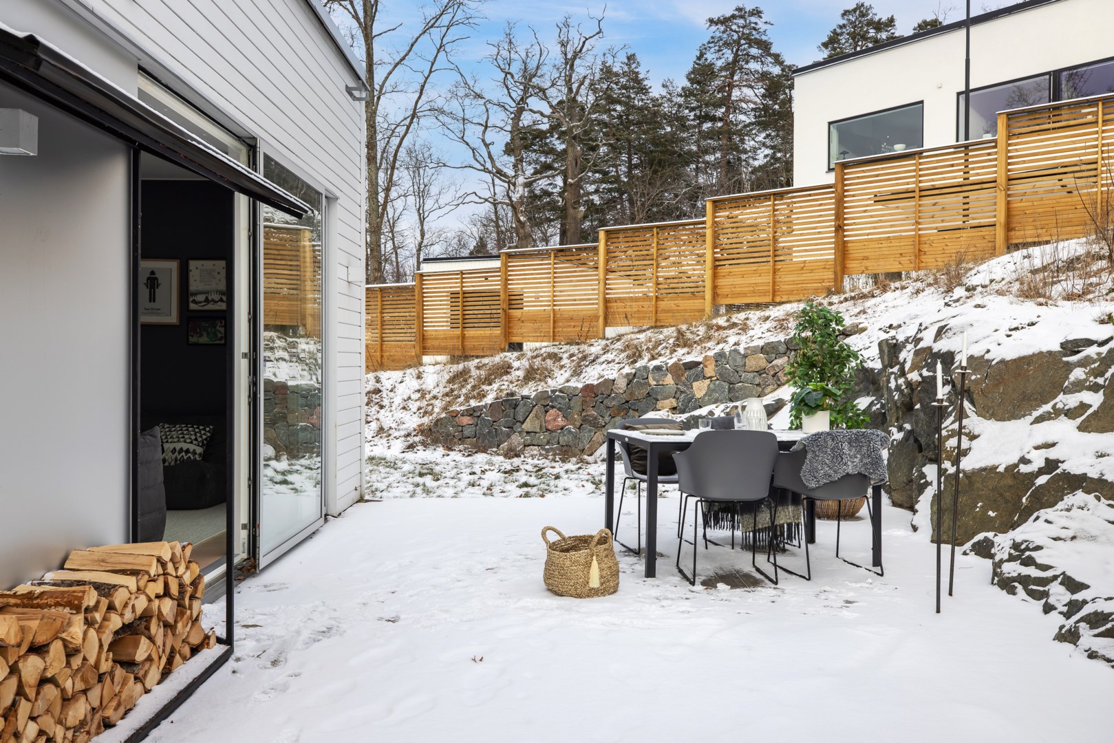 Bostadsbild från Ekdungevägen 6, Såld i Skuru, Nacka