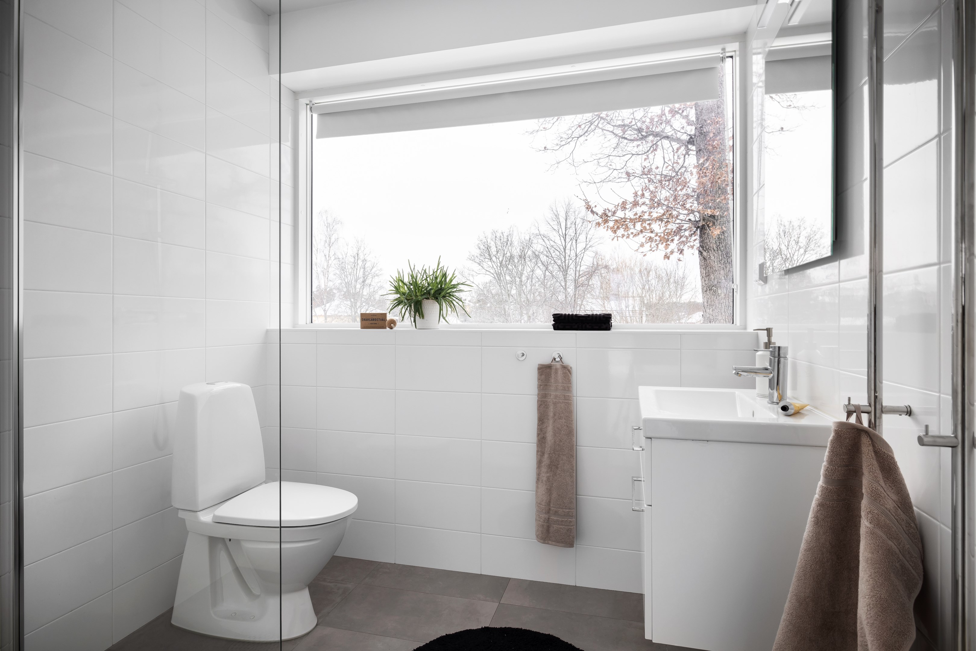 Bostadsbild från Ekdungevägen 6, Såld i Skuru, Nacka