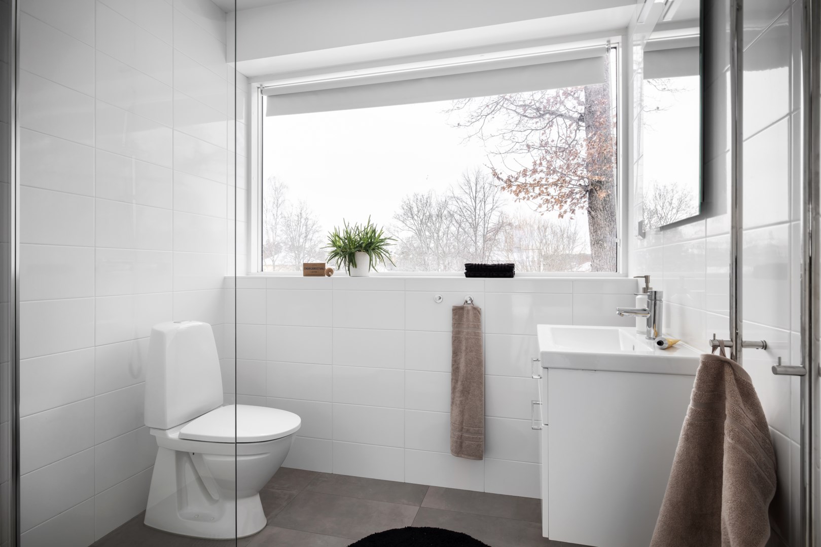 Bostadsbild från Ekdungevägen 6, Såld i Skuru, Nacka