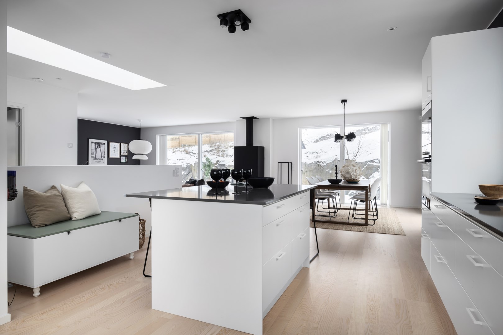 Bostadsbild från Ekdungevägen 6, Såld i Skuru, Nacka