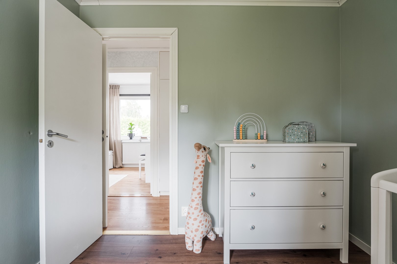 Bostadsbild från Mårdvägen 6, Såld i Storvreta, Uppsala