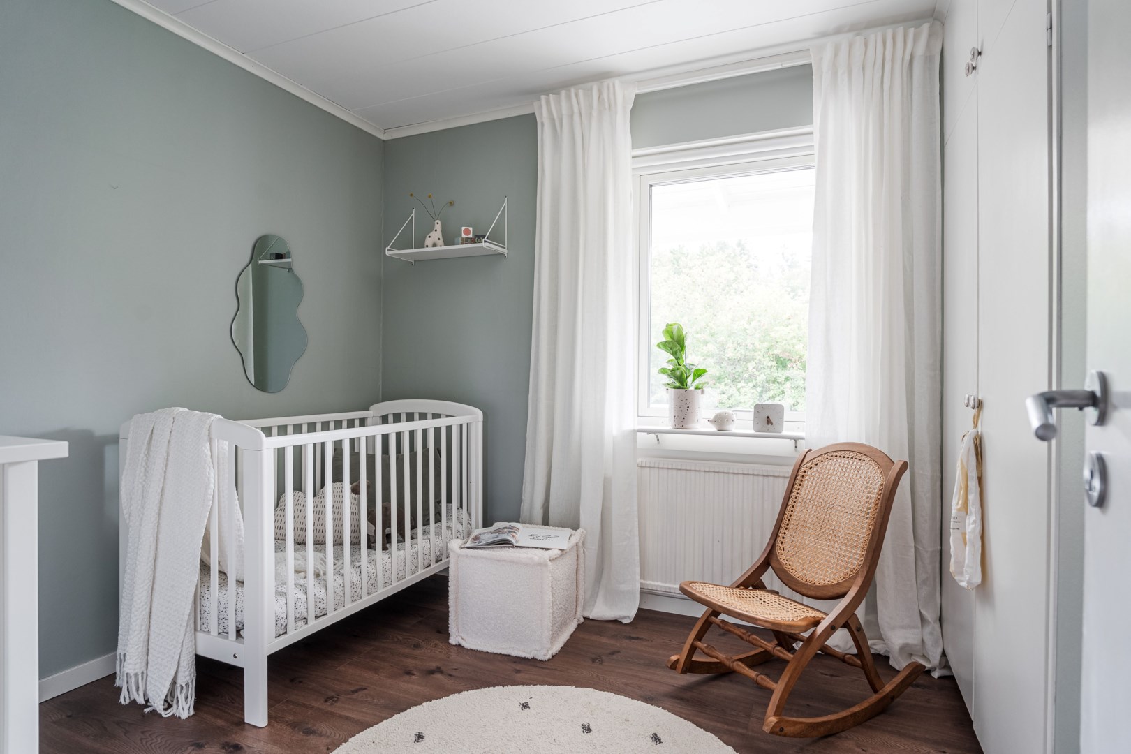 Bostadsbild från Mårdvägen 6, Såld i Storvreta, Uppsala