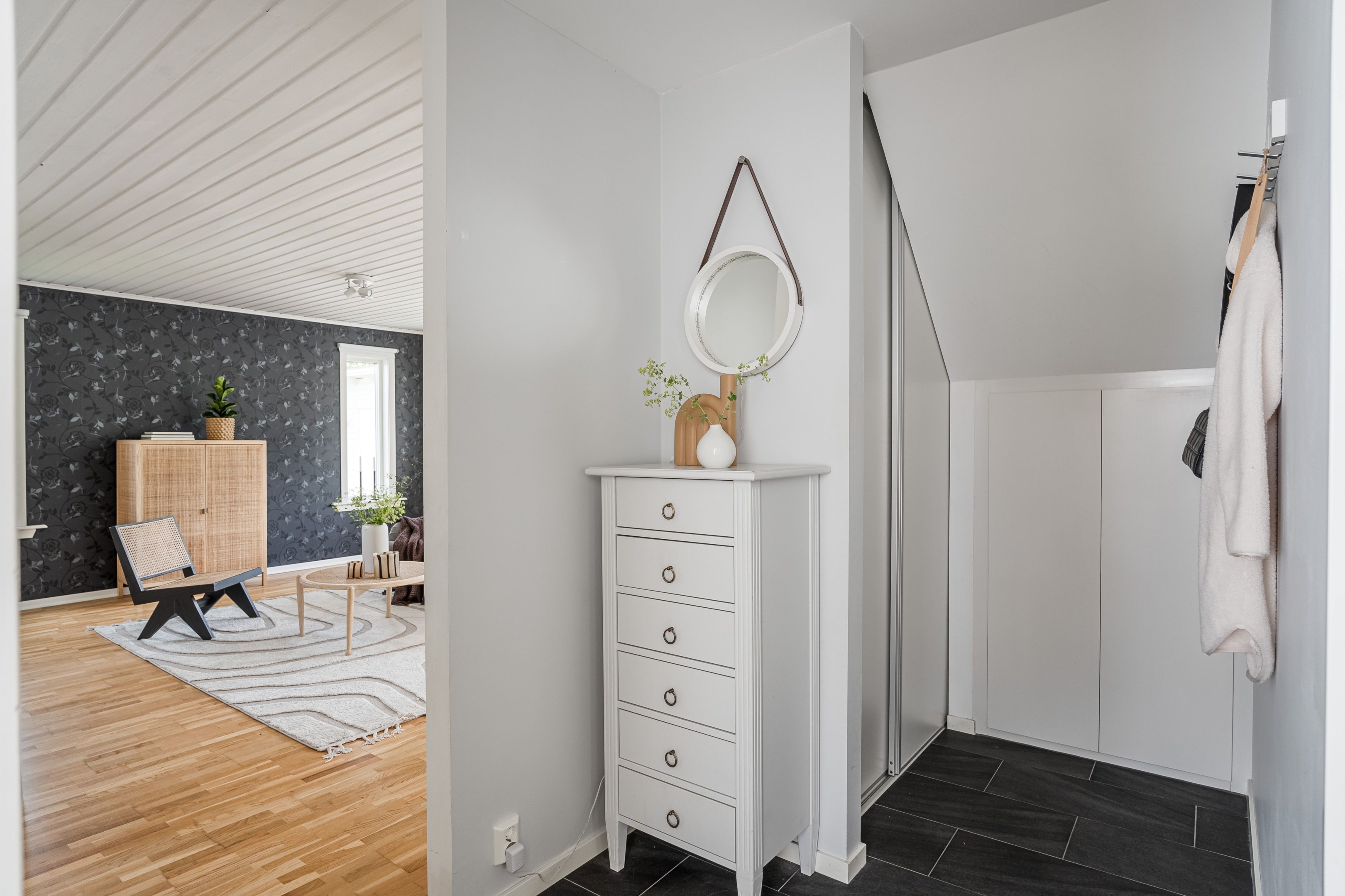 Bostadsbild från Mårdvägen 6, Såld i Storvreta, Uppsala