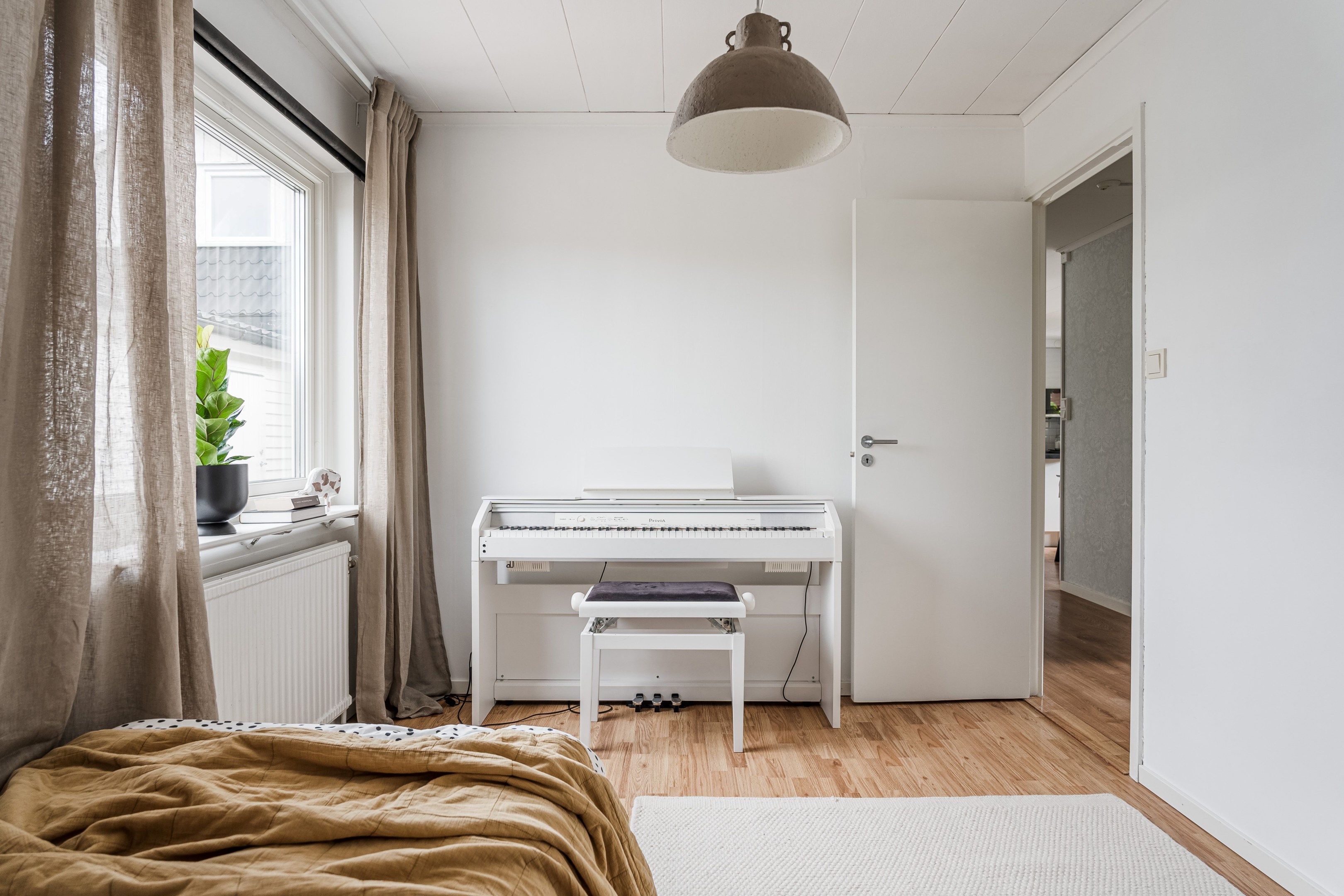 Bostadsbild från Mårdvägen 6, Såld i Storvreta, Uppsala