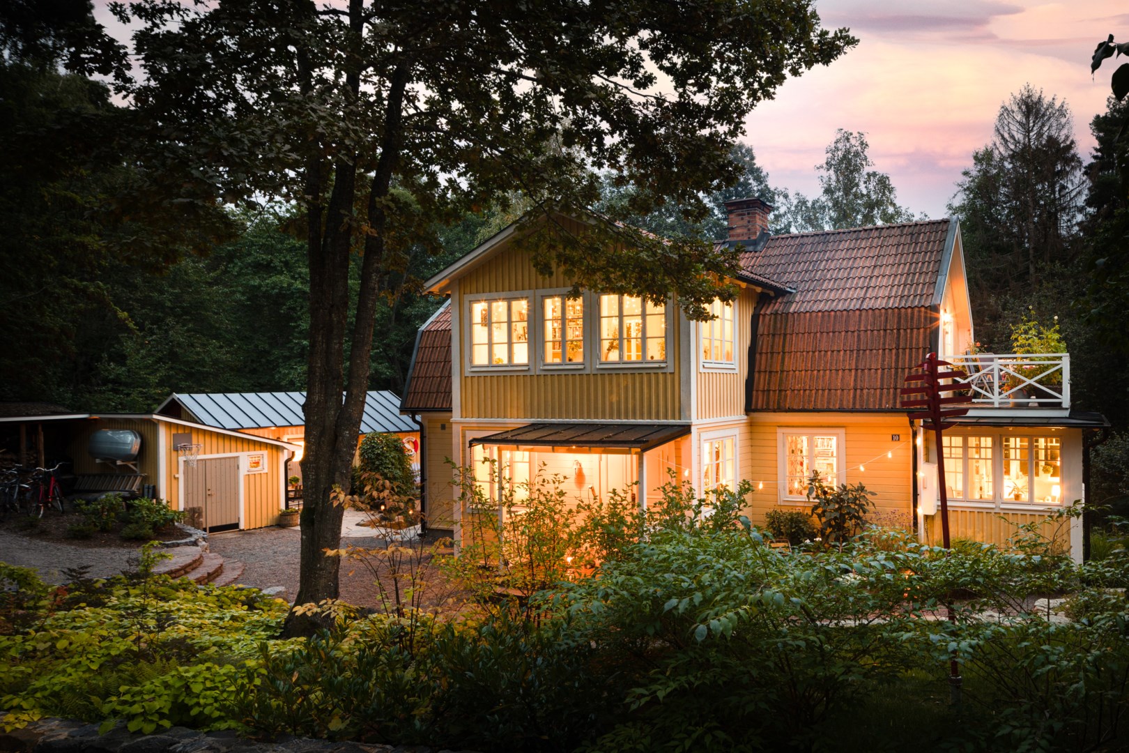 Bostadsbild från Drottningvägen 10, Såld i Kummelnäs, Nacka