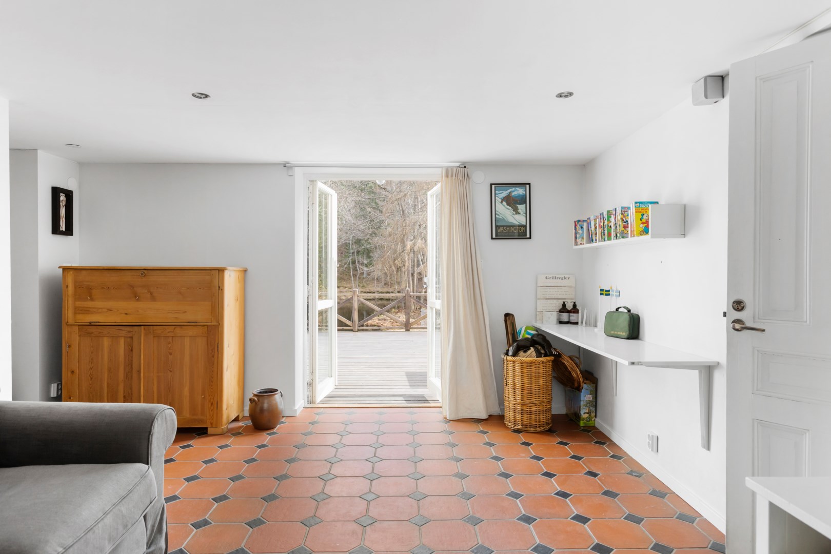 Bostadsbild från Drottningvägen 10, Såld i Kummelnäs, Nacka