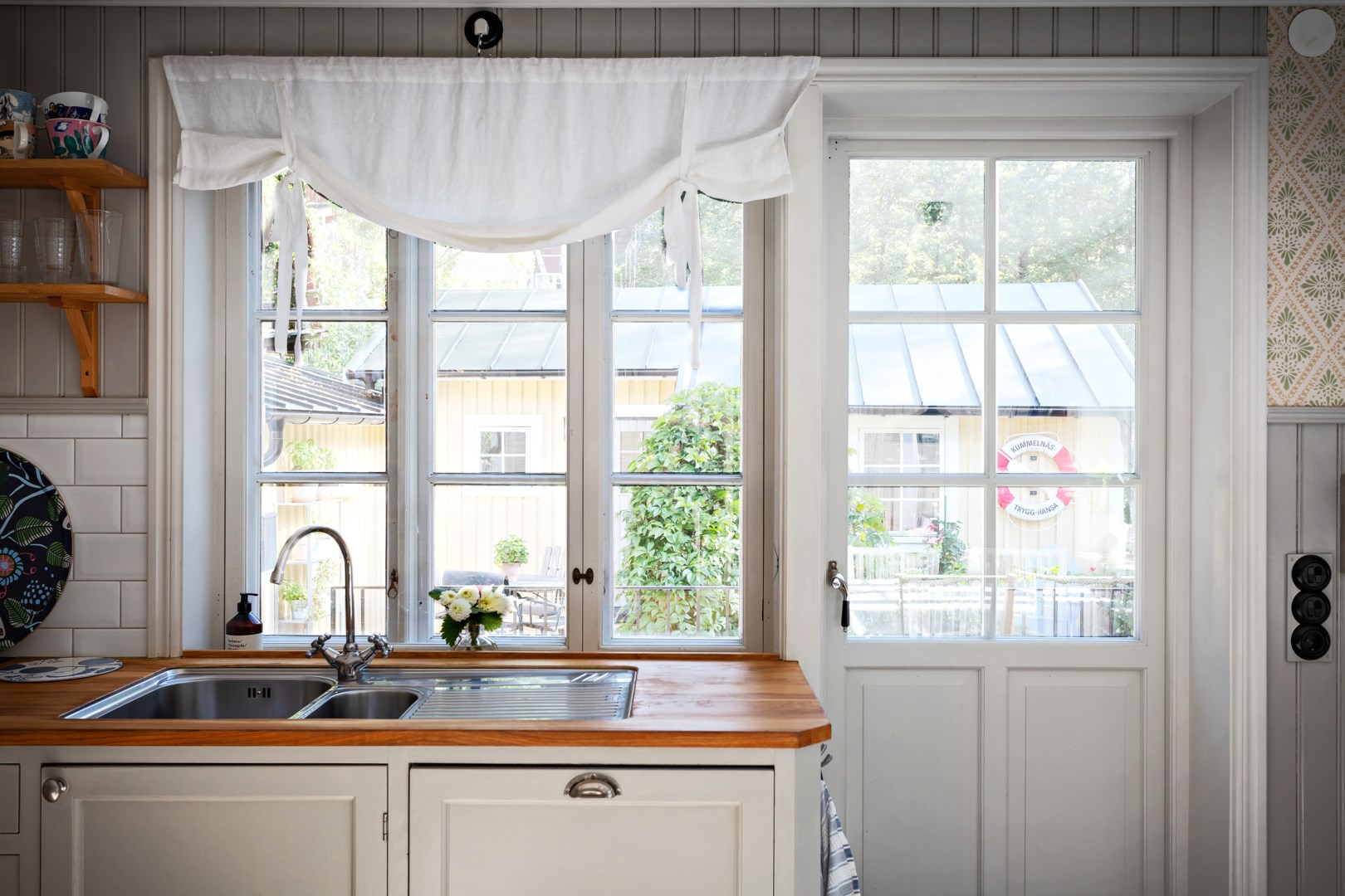 Bostadsbild från Drottningvägen 10, Såld i Kummelnäs, Nacka