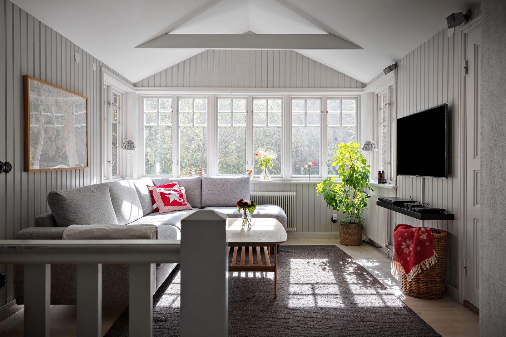 Bostadsbild från Drottningvägen 10, Såld i Kummelnäs, Nacka