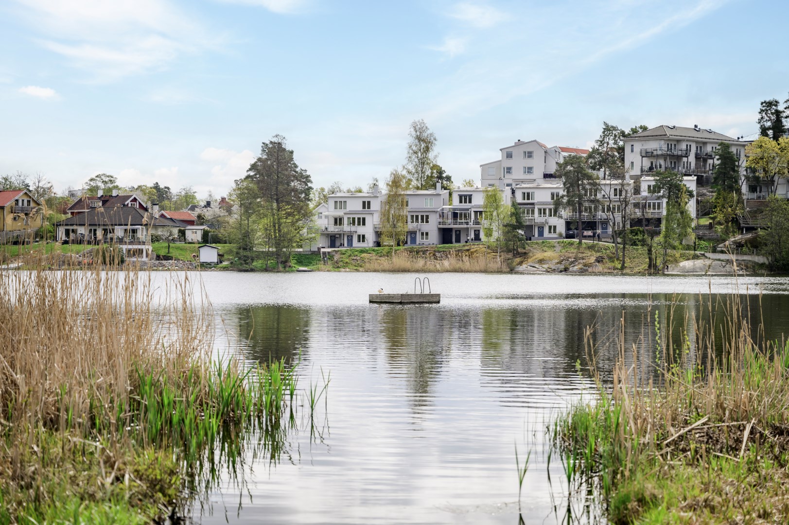 Bostadsbild från Svanevitsvägen 1, Såld i Skuru, Nacka