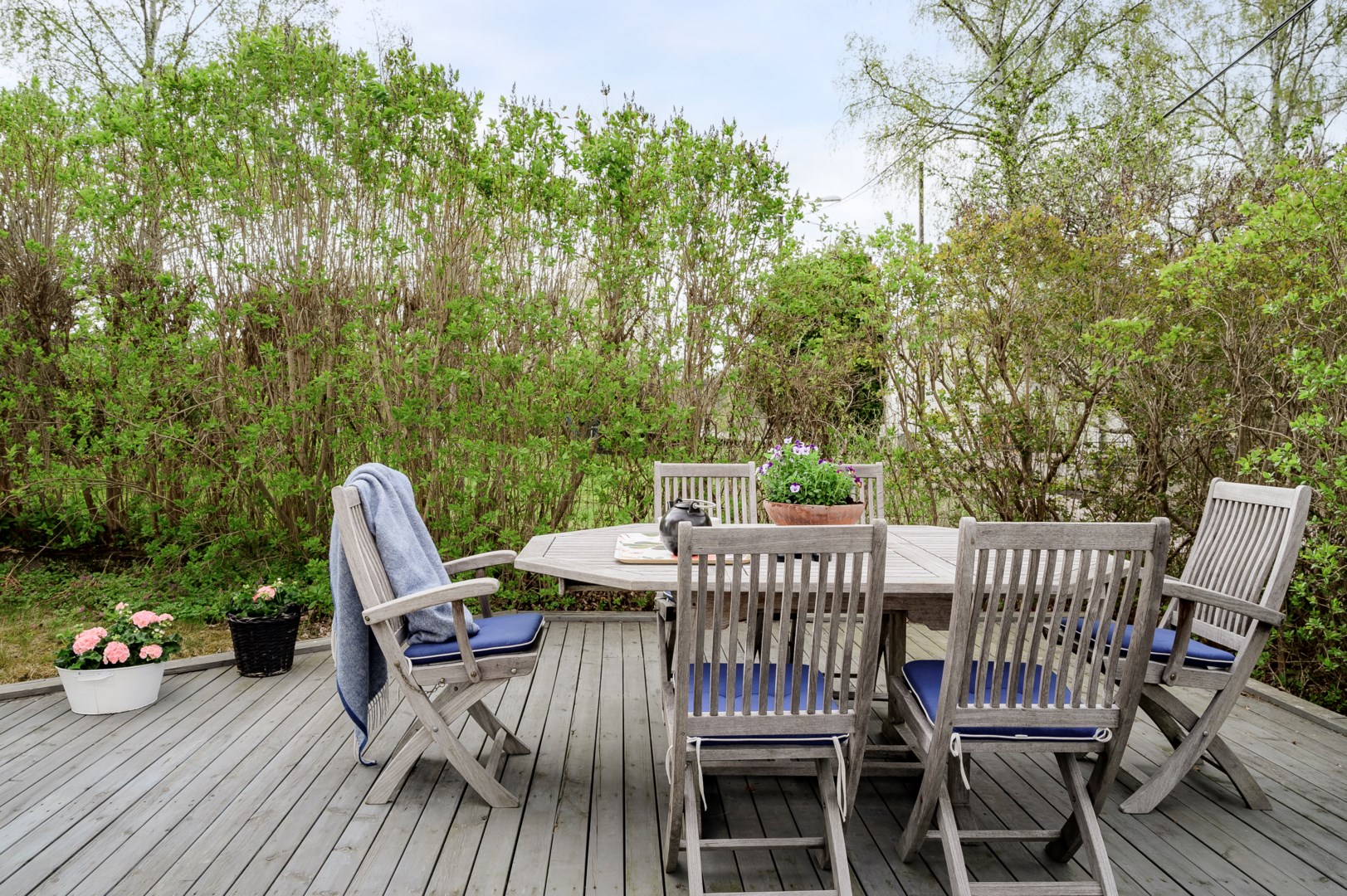 Bostadsbild från Svanevitsvägen 1, Såld i Skuru, Nacka