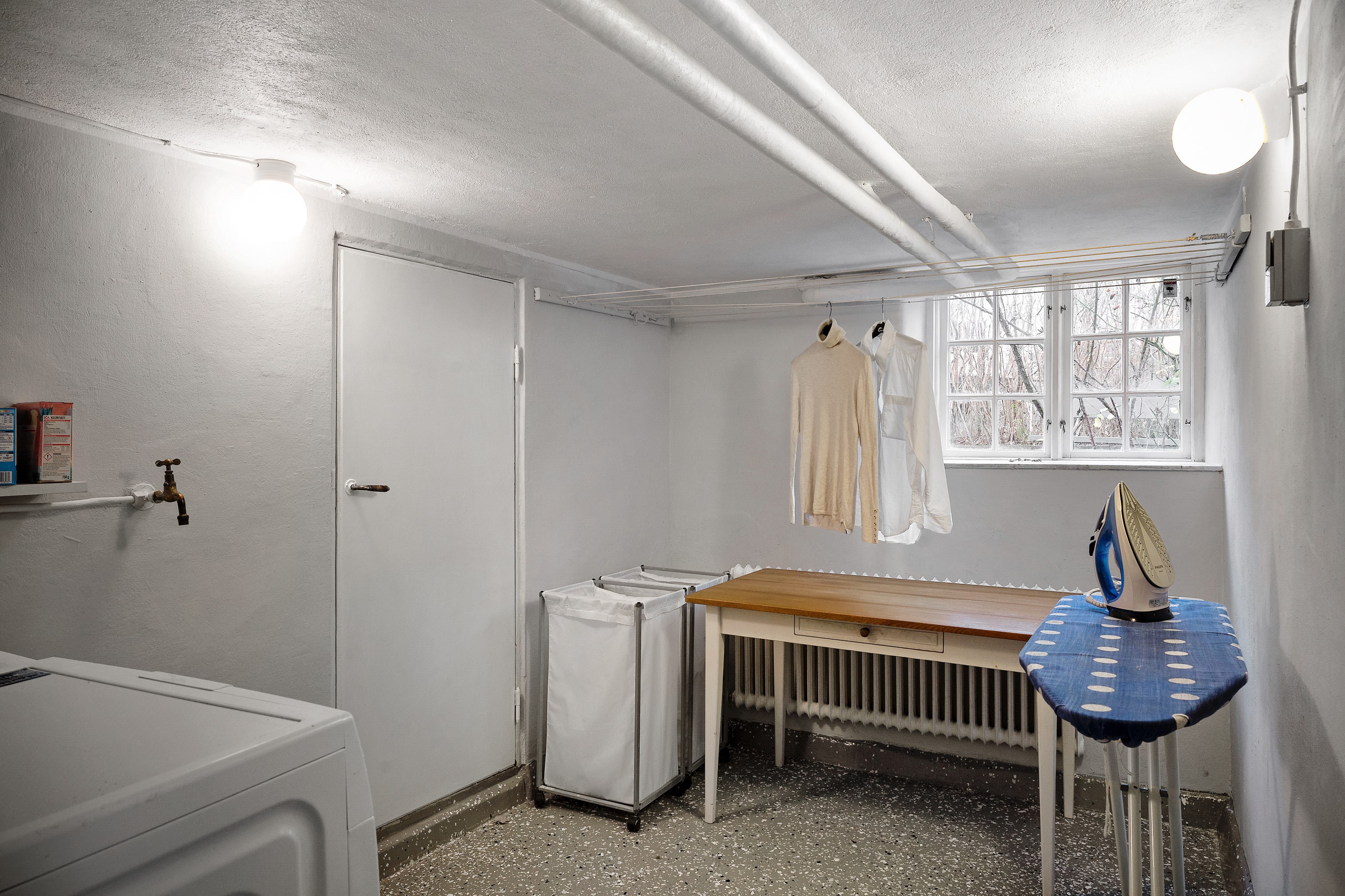 Bostadsbild från Svanevitsvägen 1, Såld i Skuru, Nacka