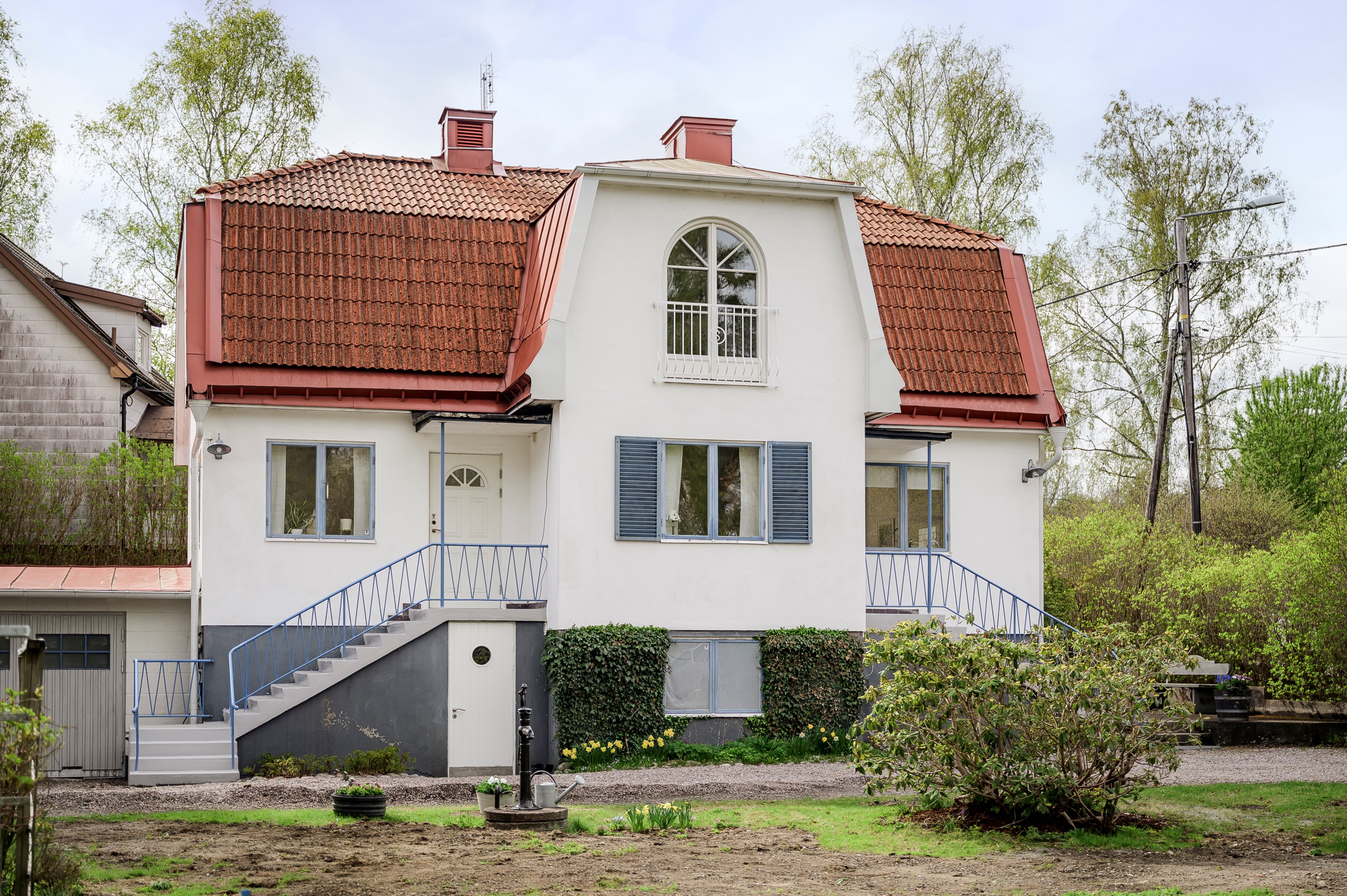 Bostadsbild från Svanevitsvägen 1, Såld i Skuru, Nacka