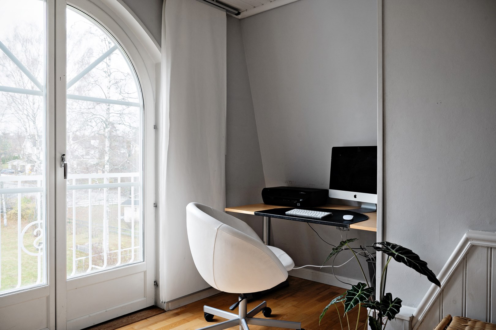 Bostadsbild från Svanevitsvägen 1, Såld i Skuru, Nacka