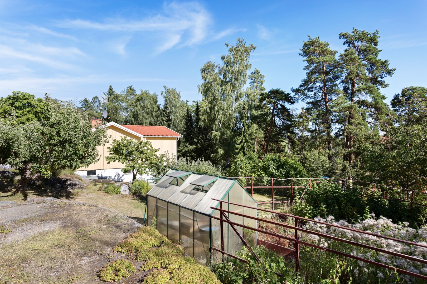 Bostadsbild från Perstorpsvägen 10, Såld i Gustavsvik, Nacka