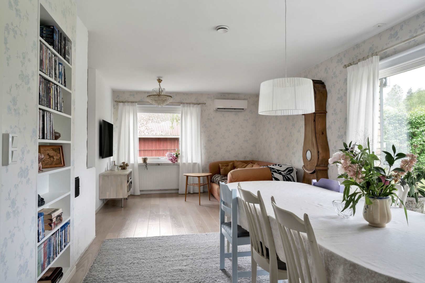 Bostadsbild från Konstnärsvägen 26, Såld i Vattholma, Uppsala