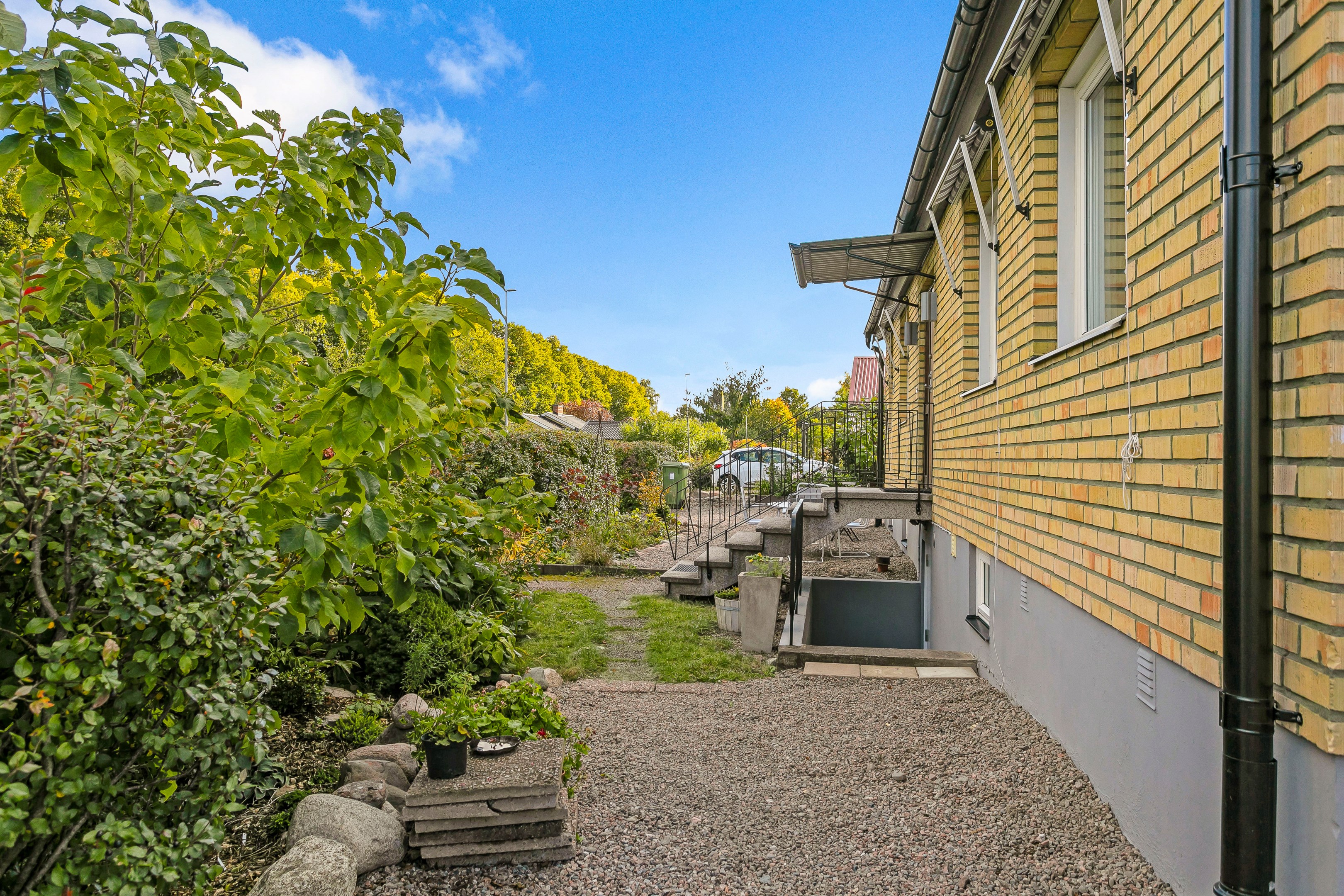 Bostadsbild från Konstnärsvägen 26, Såld i Vattholma, Uppsala