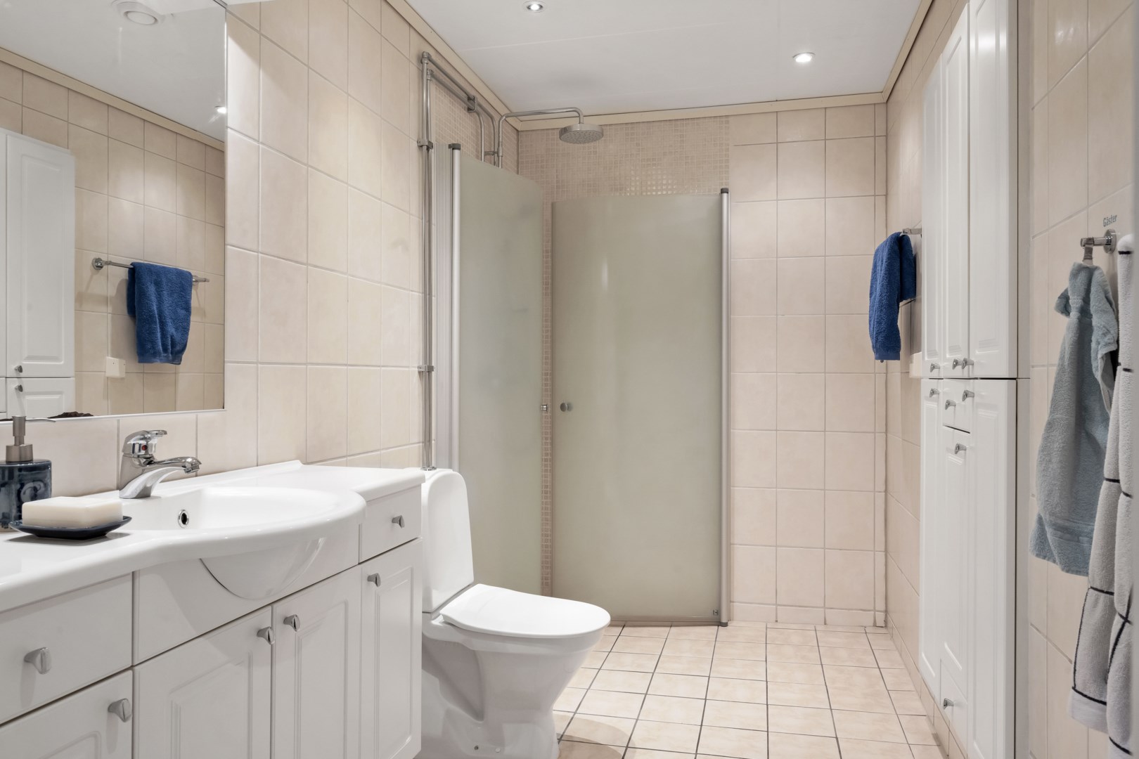 Bostadsbild från Konstnärsvägen 26, Såld i Vattholma, Uppsala