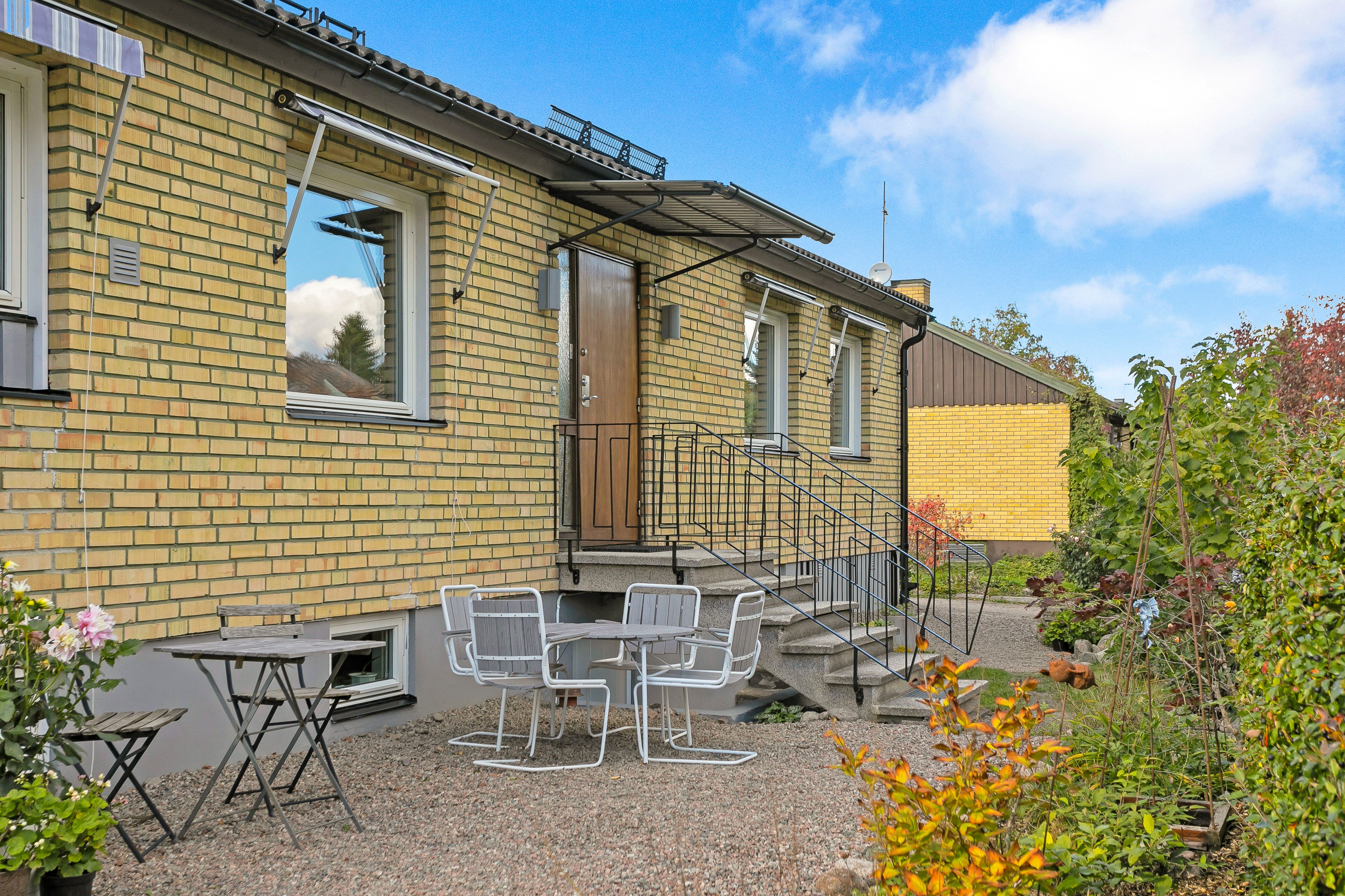 Bostadsbild från Konstnärsvägen 26, Såld i Vattholma, Uppsala