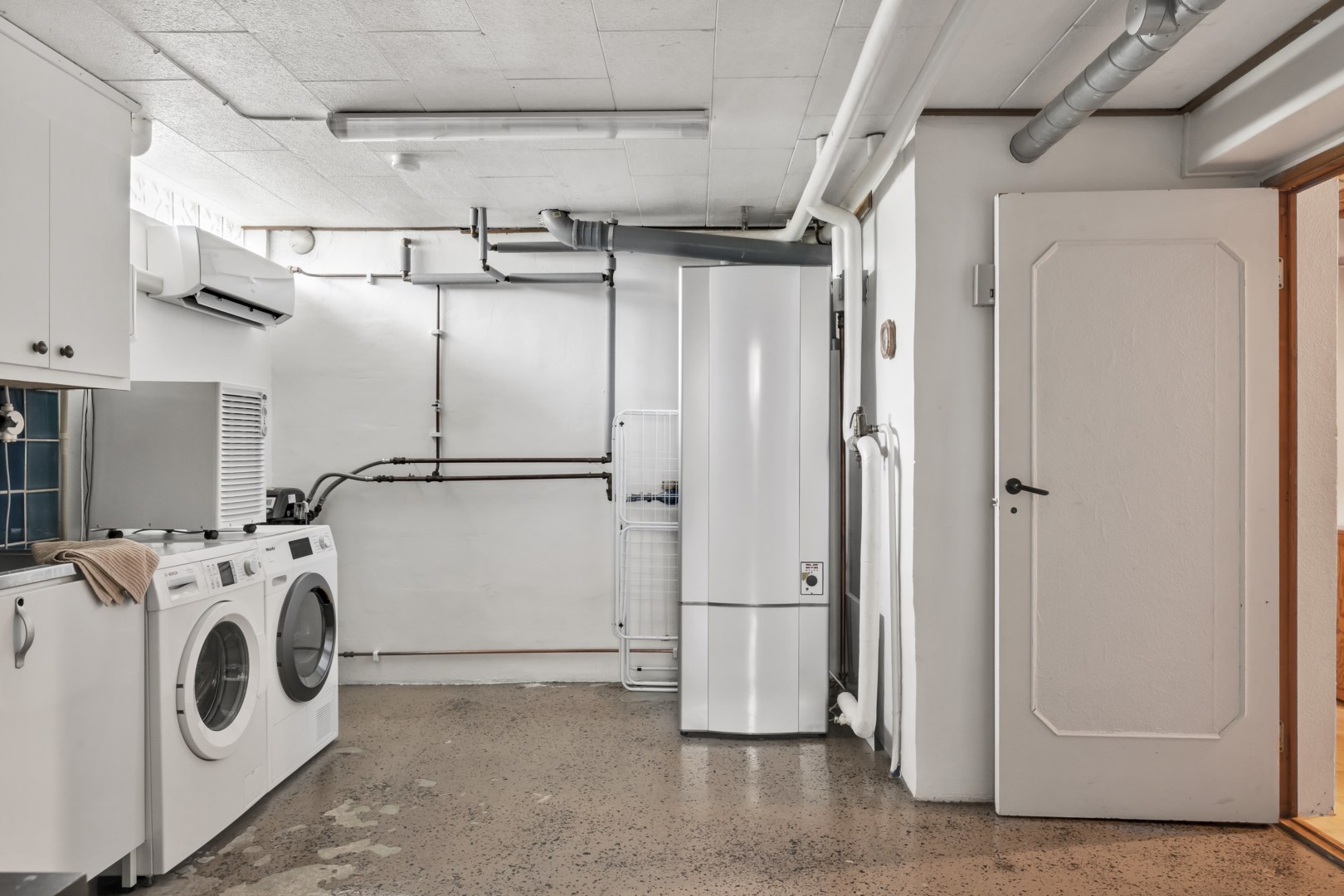 Bostadsbild från Konstnärsvägen 26, Såld i Vattholma, Uppsala