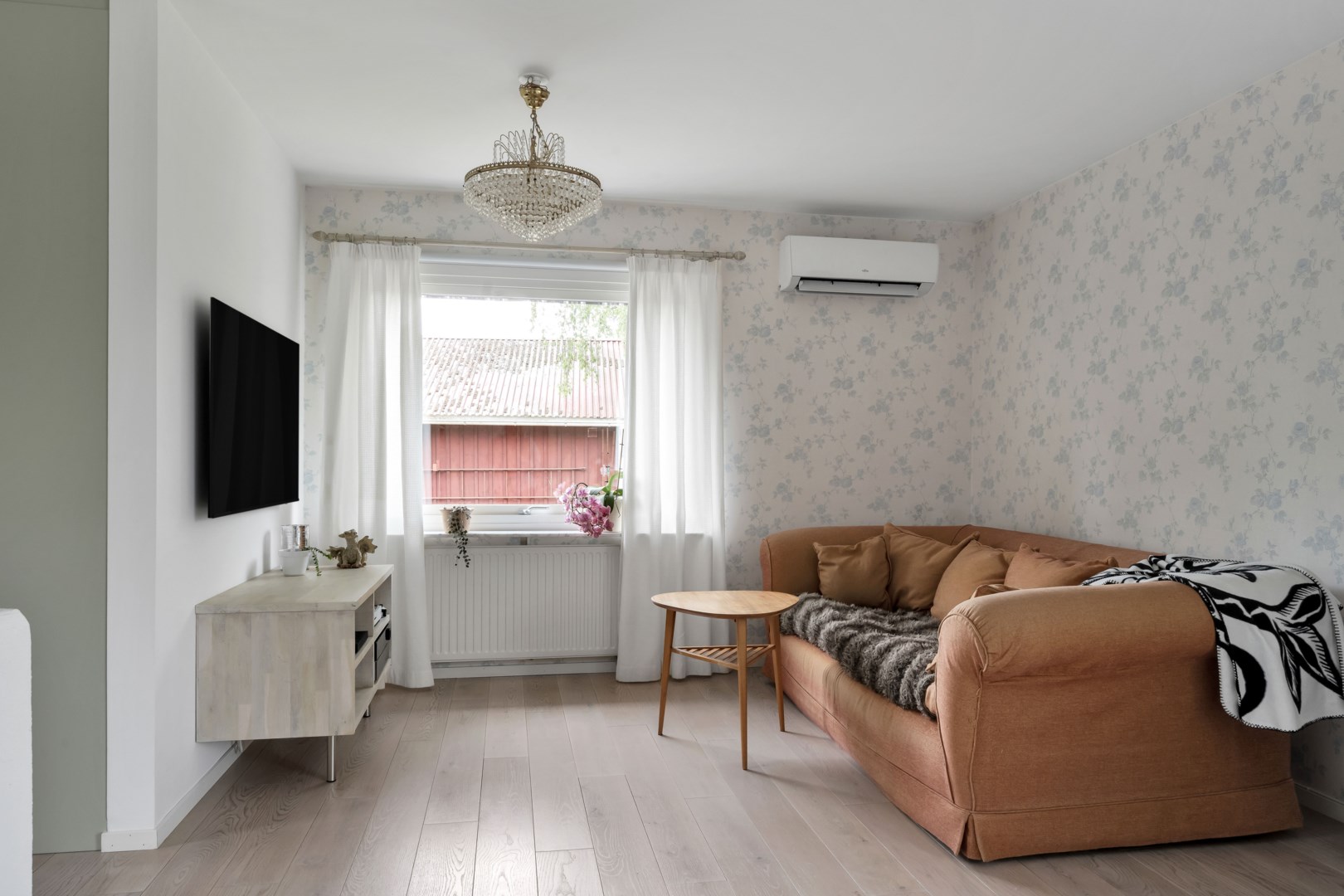 Bostadsbild från Konstnärsvägen 26, Såld i Vattholma, Uppsala