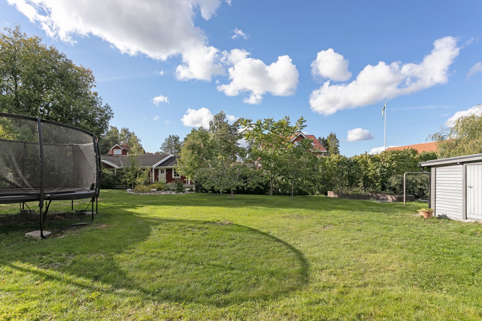 Bostadsbild från Konstnärsvägen 26, Såld i Vattholma, Uppsala