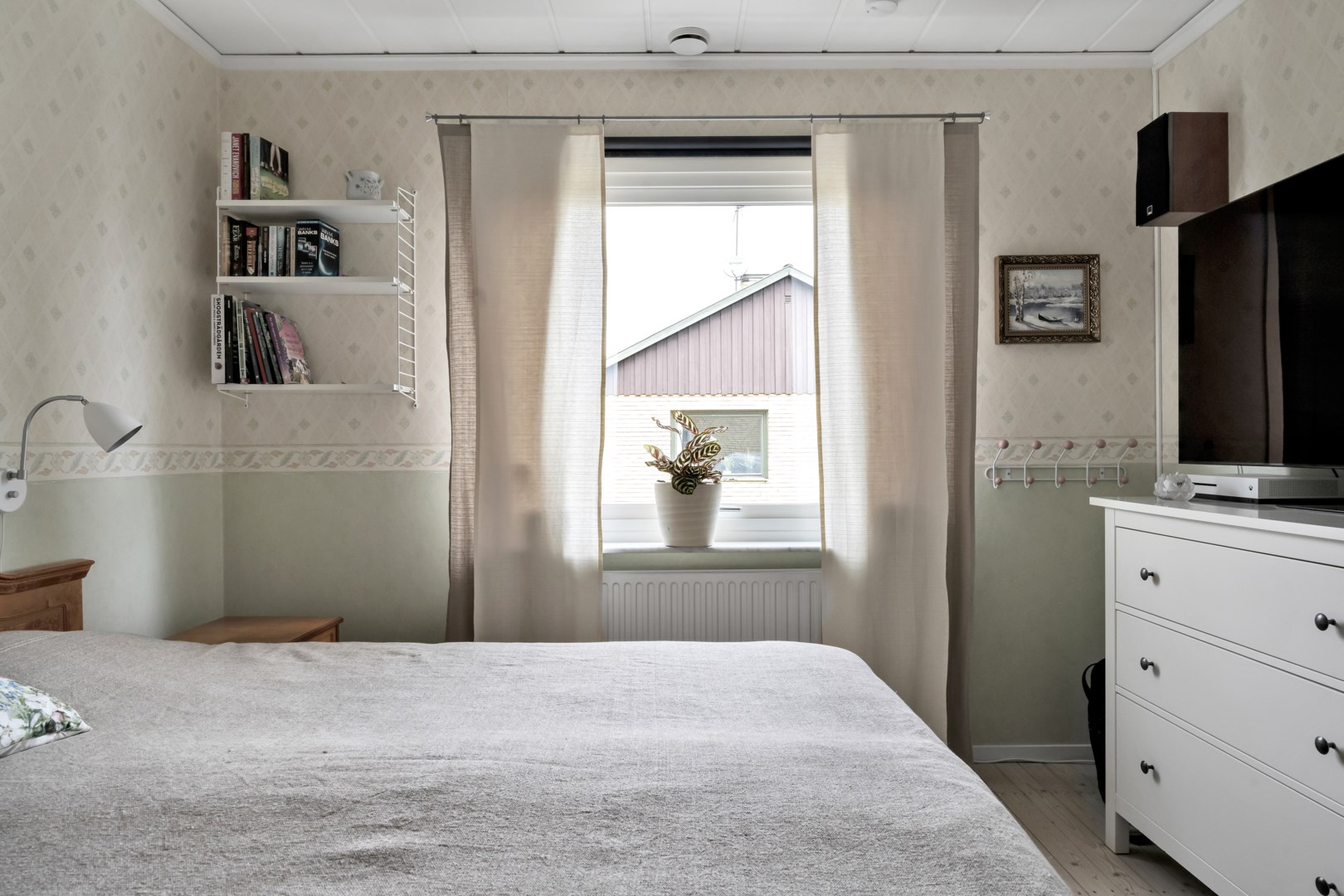 Bostadsbild från Konstnärsvägen 26, Såld i Vattholma, Uppsala