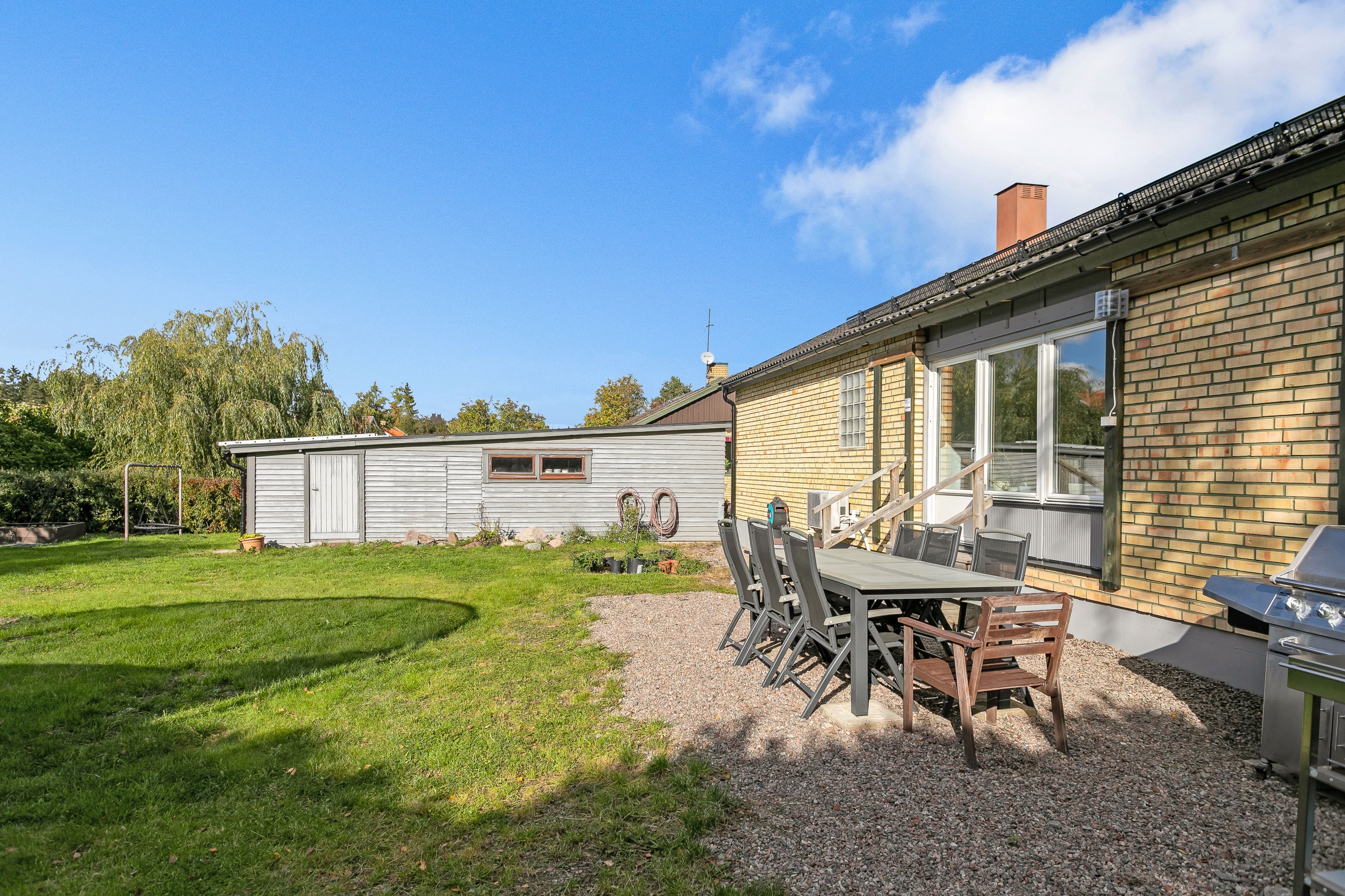 Bostadsbild från Konstnärsvägen 26, Såld i Vattholma, Uppsala