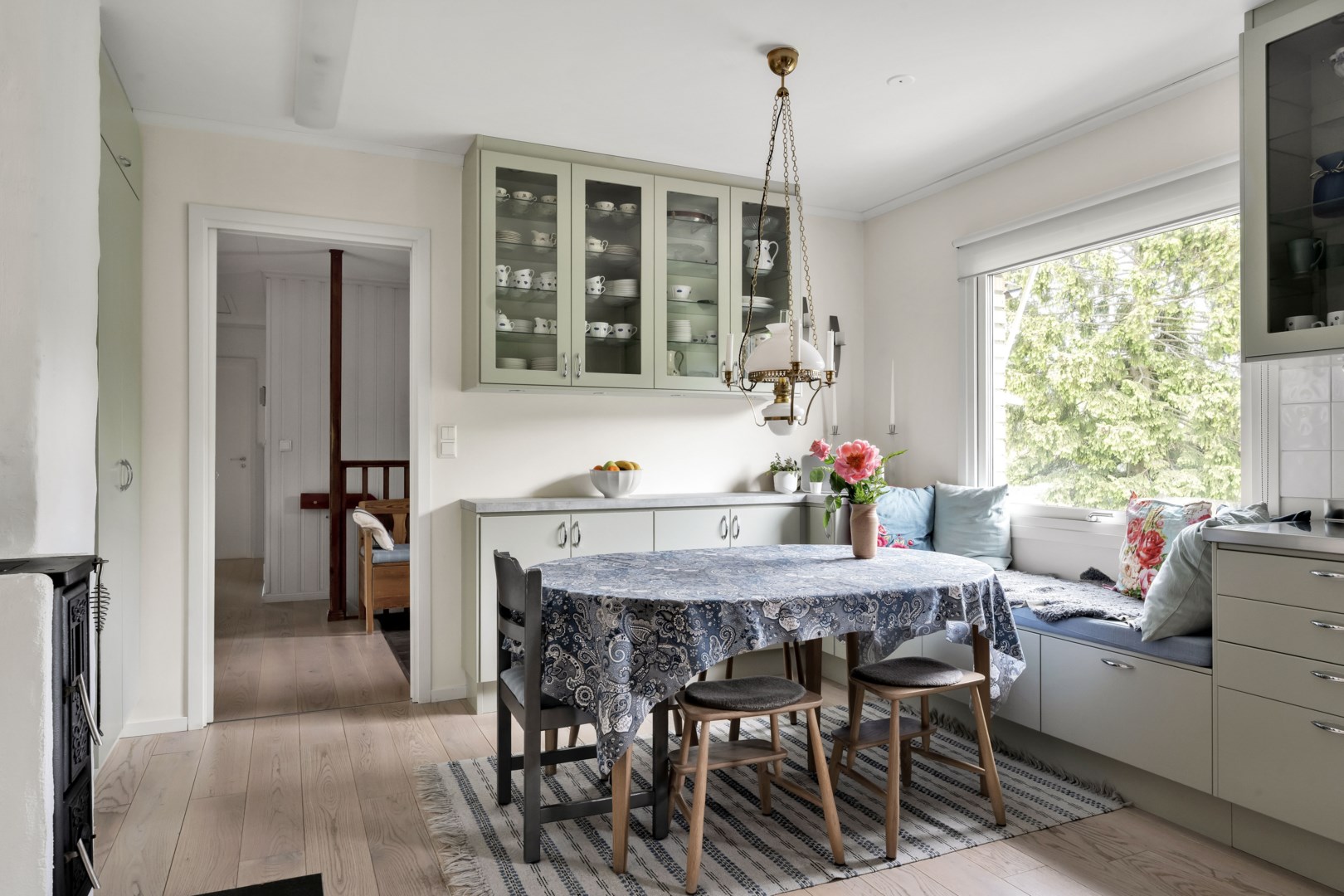 Bostadsbild från Konstnärsvägen 26, Såld i Vattholma, Uppsala