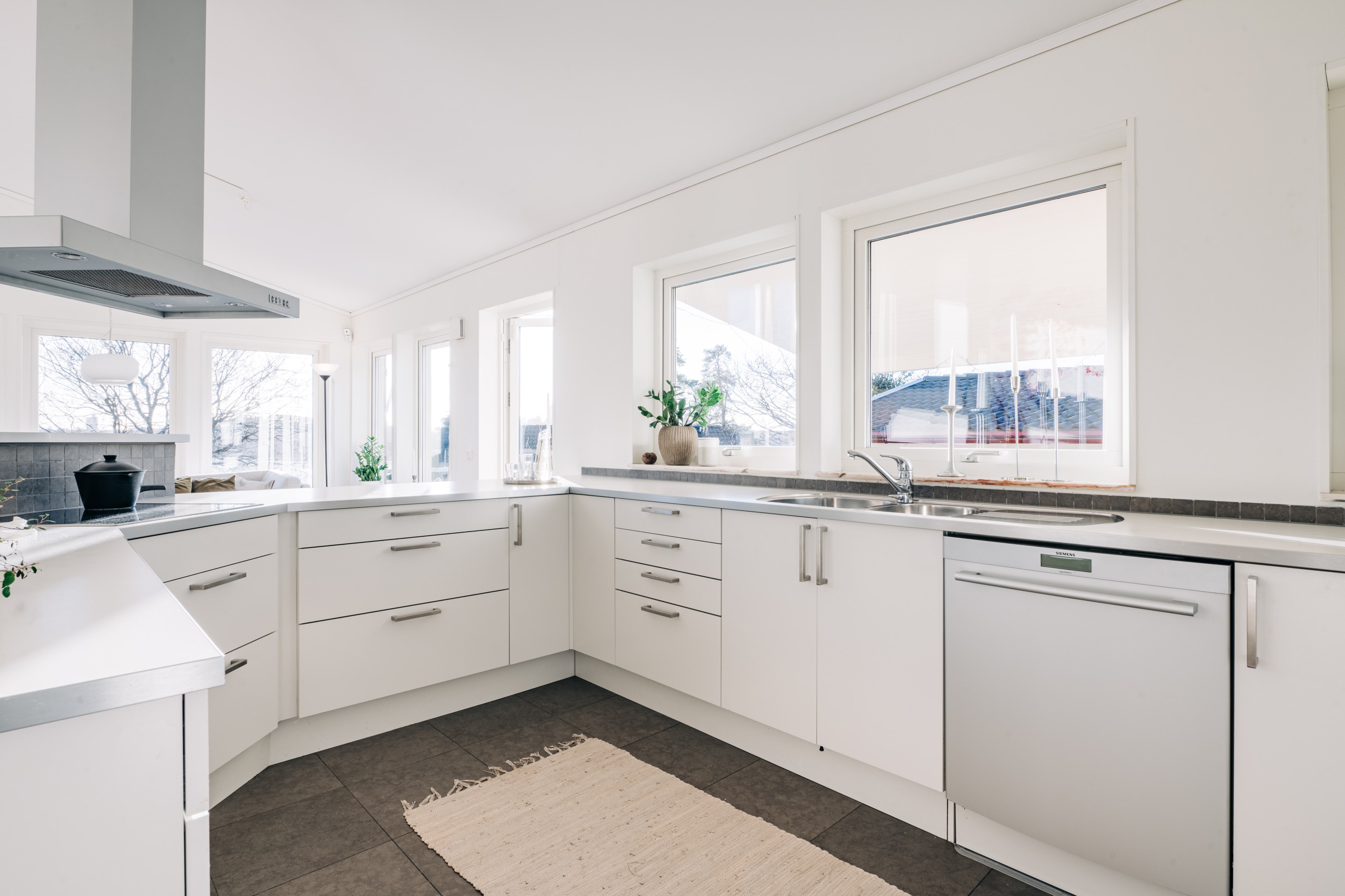 Bostadsbild från Storbergsliden 20A, Såld i Sollentuna - Landsnora, Sollentuna