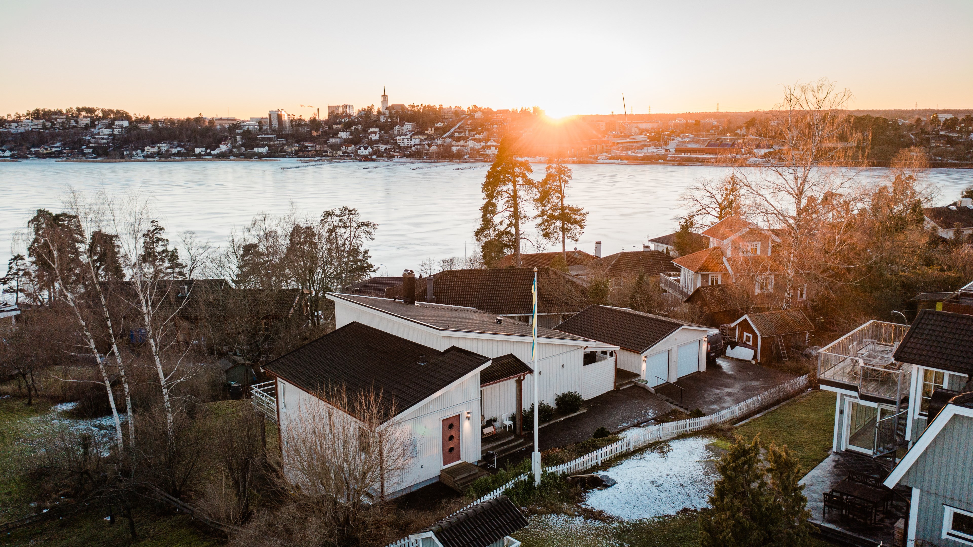 Bostadsbild från Storbergsliden 20A, Såld i Sollentuna - Landsnora, Sollentuna