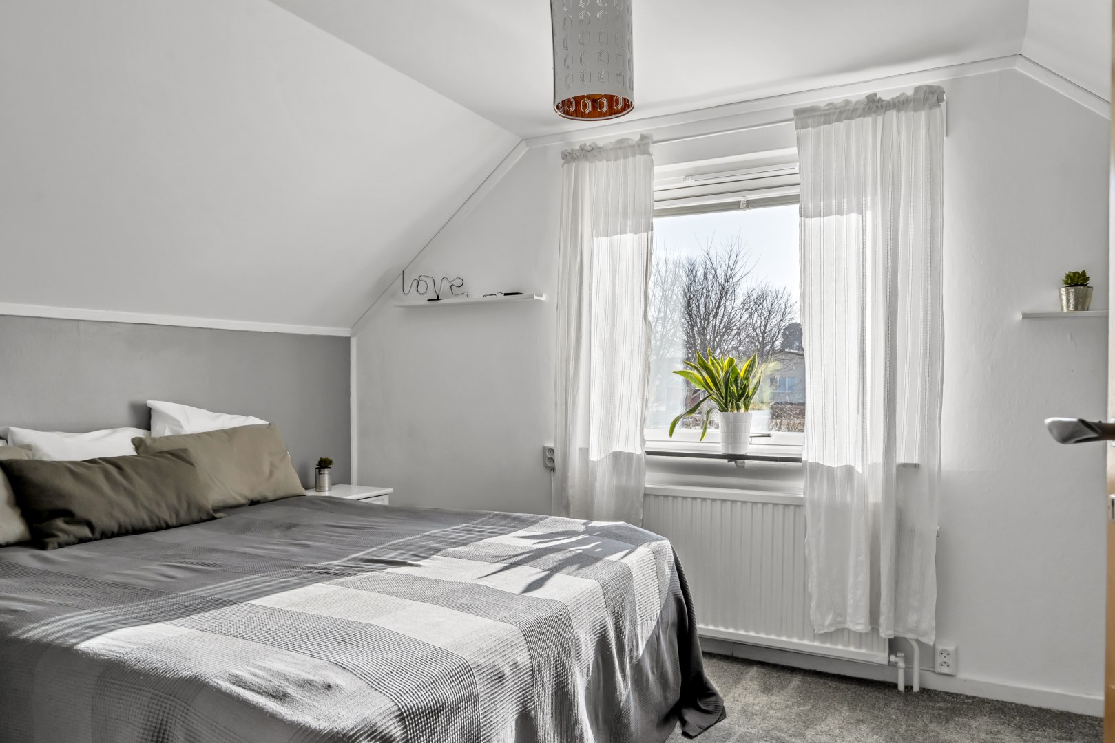 Bostadsbild från Gavelvägen 18, Såld i Storvreta, Uppsala