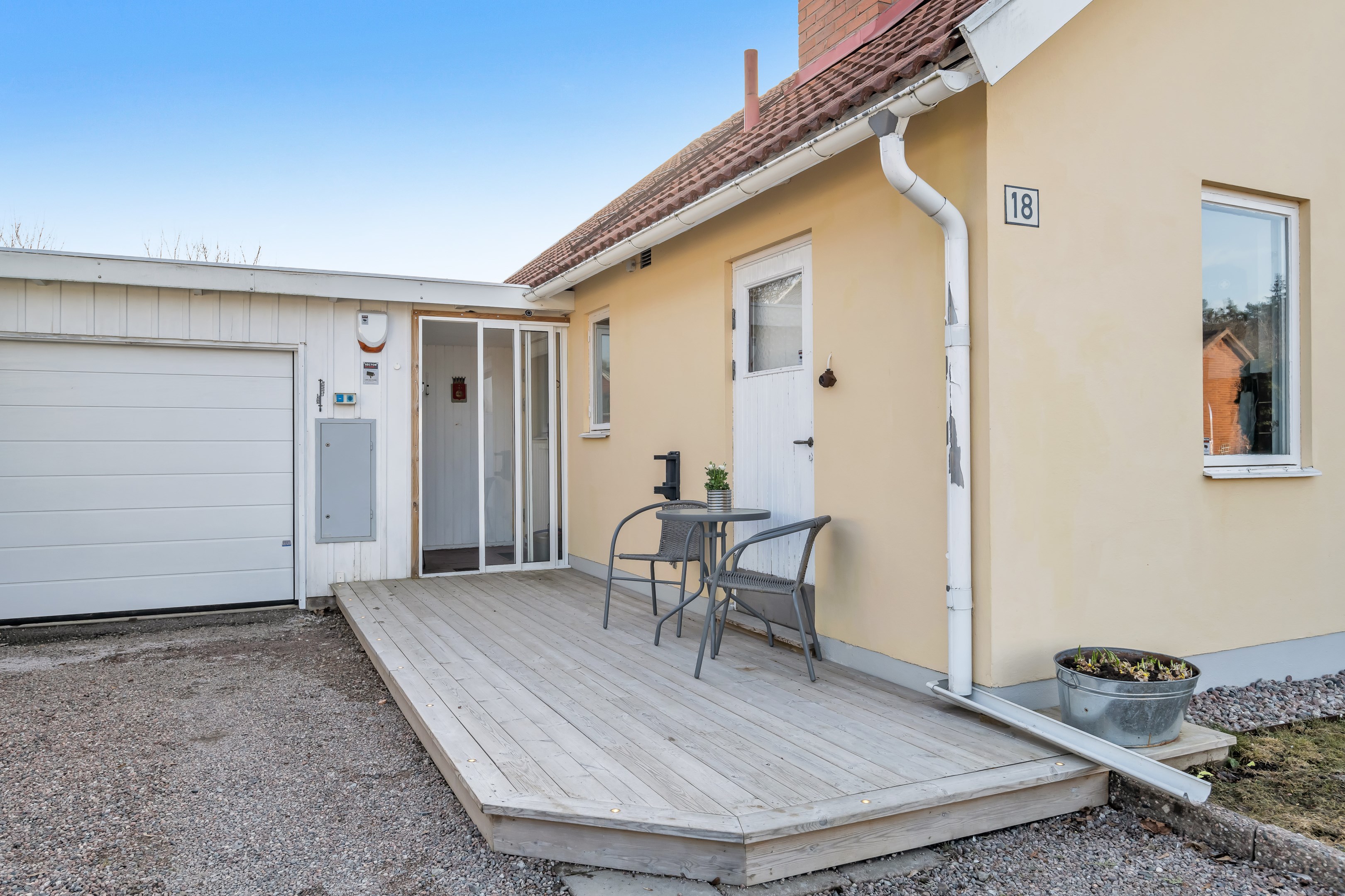 Bostadsbild från Gavelvägen 18, Såld i Storvreta, Uppsala