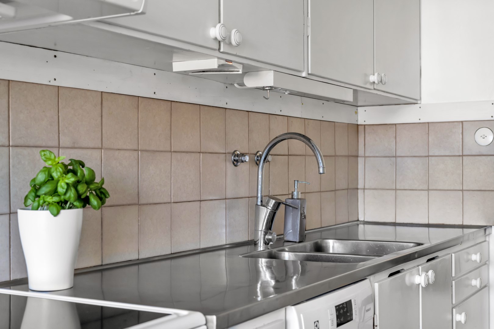 Bostadsbild från Gavelvägen 18, Såld i Storvreta, Uppsala