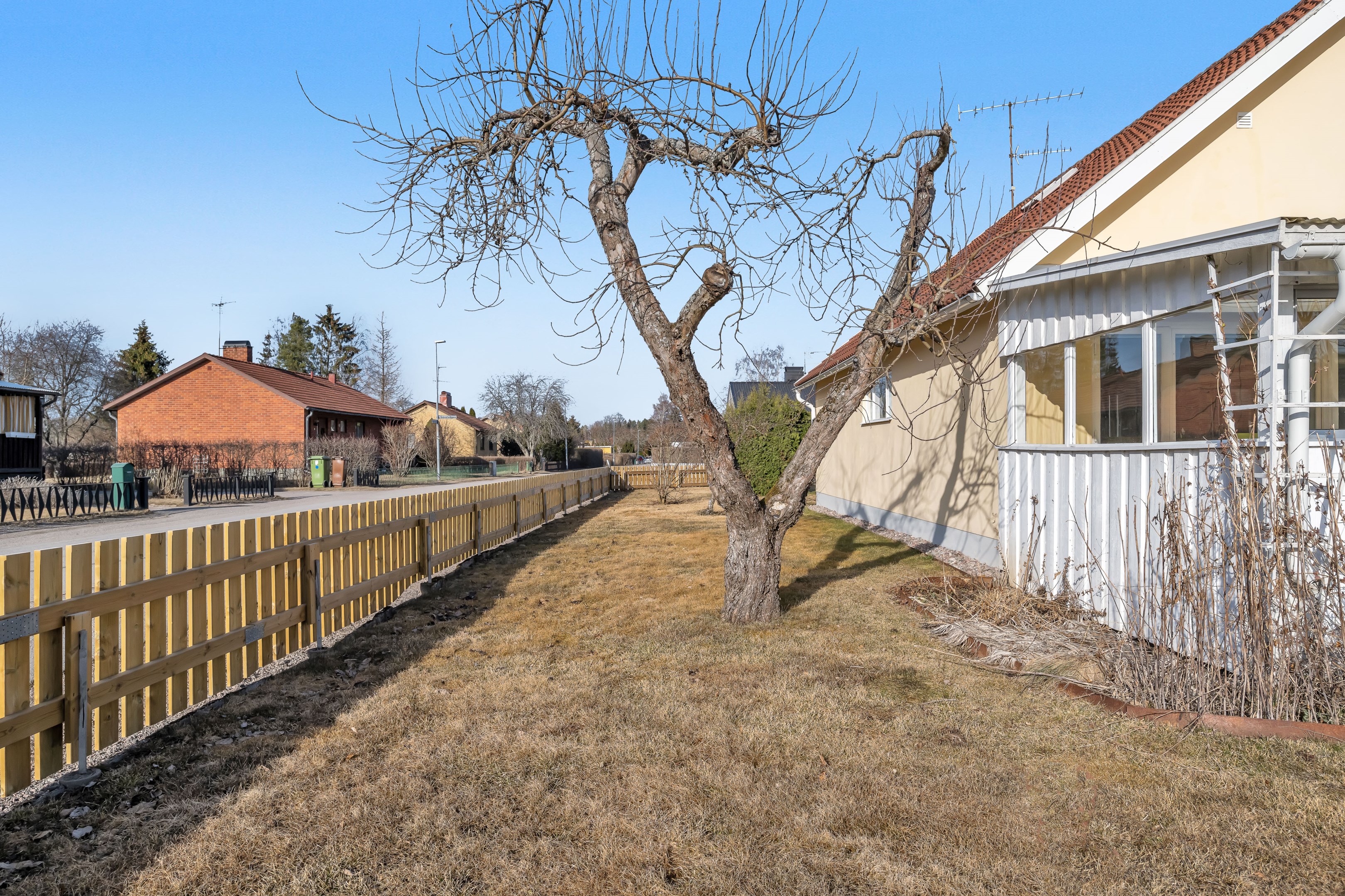 Bostadsbild från Gavelvägen 18, Såld i Storvreta, Uppsala