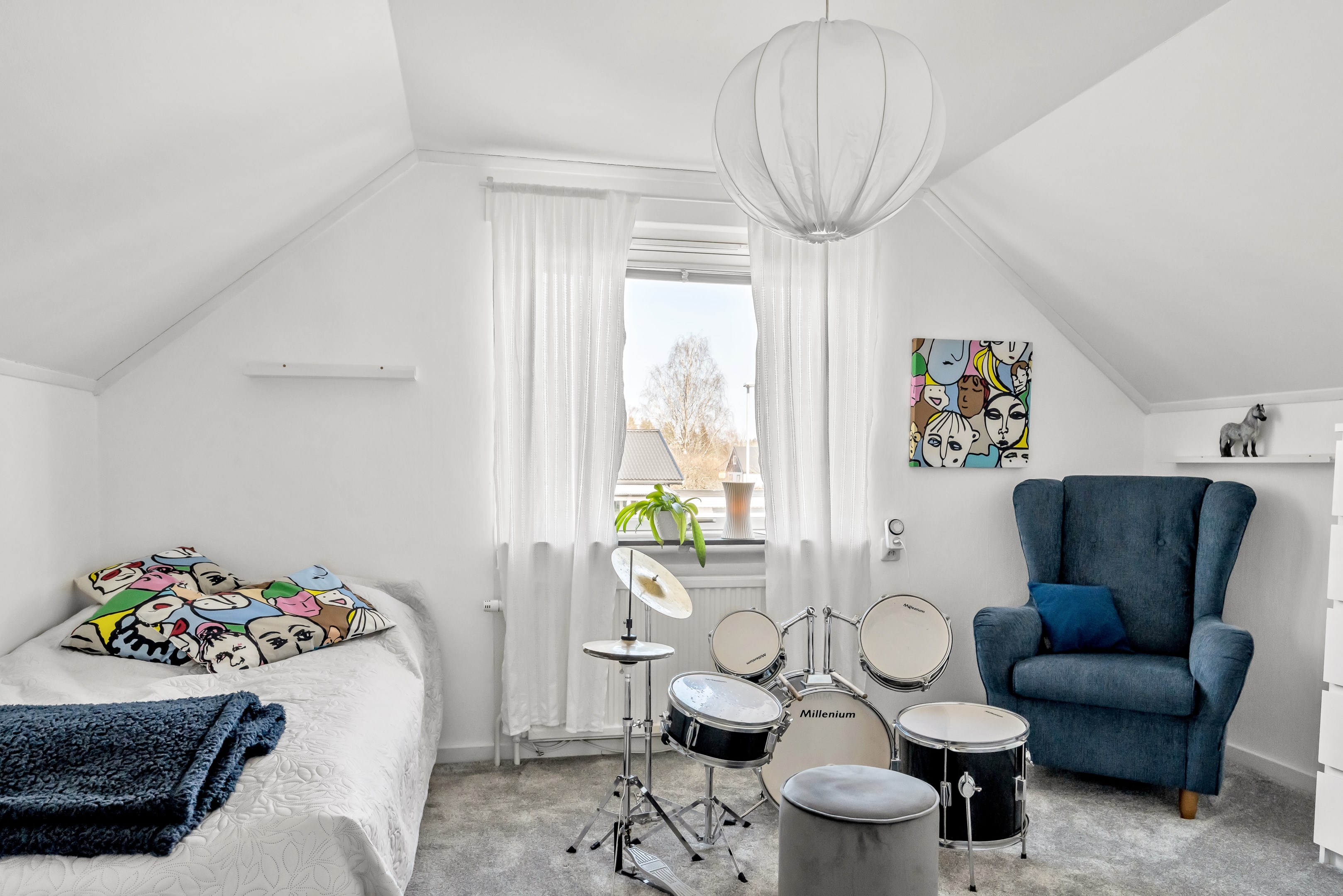 Bostadsbild från Gavelvägen 18, Såld i Storvreta, Uppsala