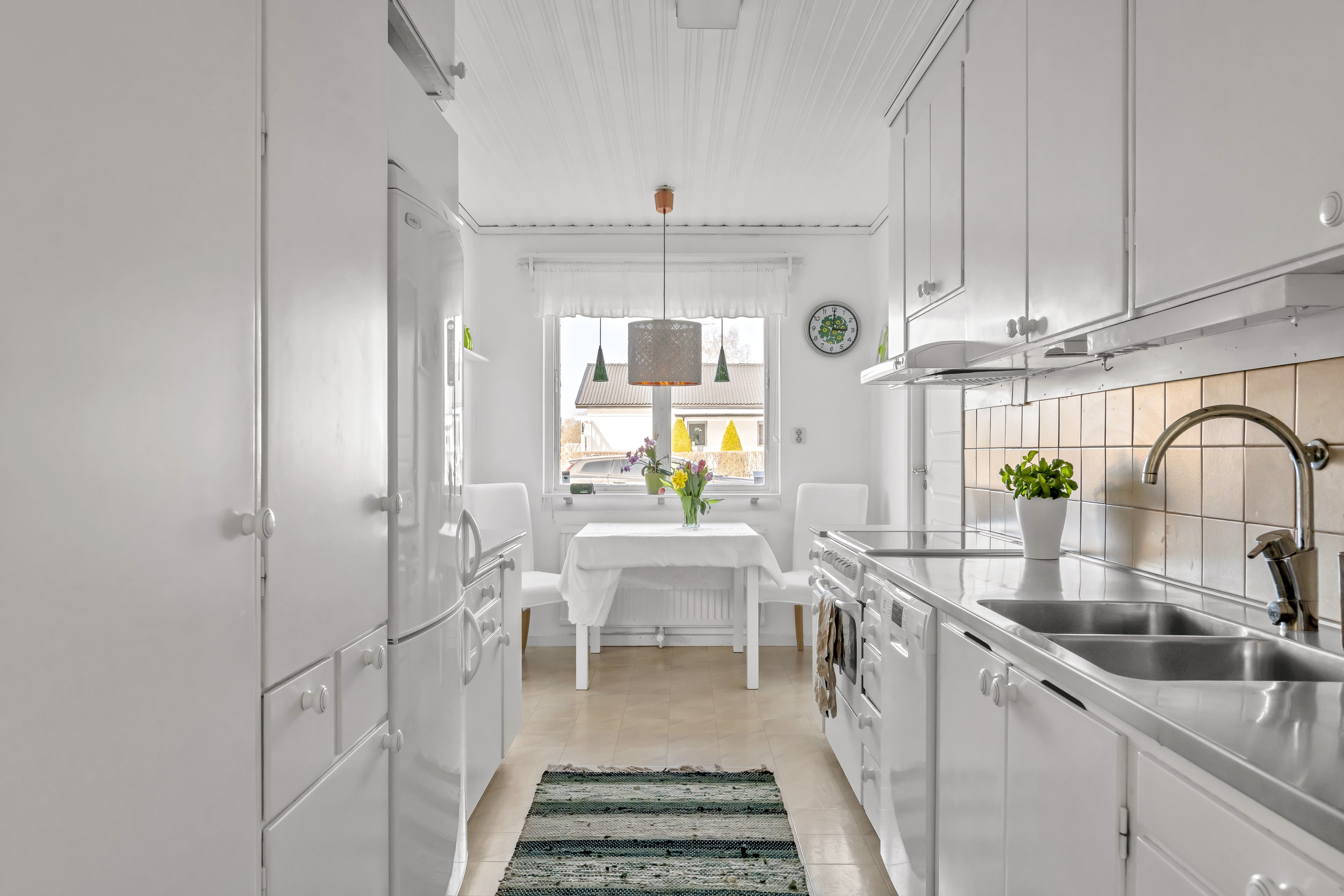 Bostadsbild från Gavelvägen 18, Såld i Storvreta, Uppsala