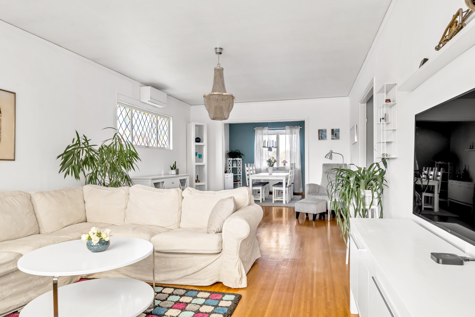 Bostadsbild från Gavelvägen 18, Såld i Storvreta, Uppsala