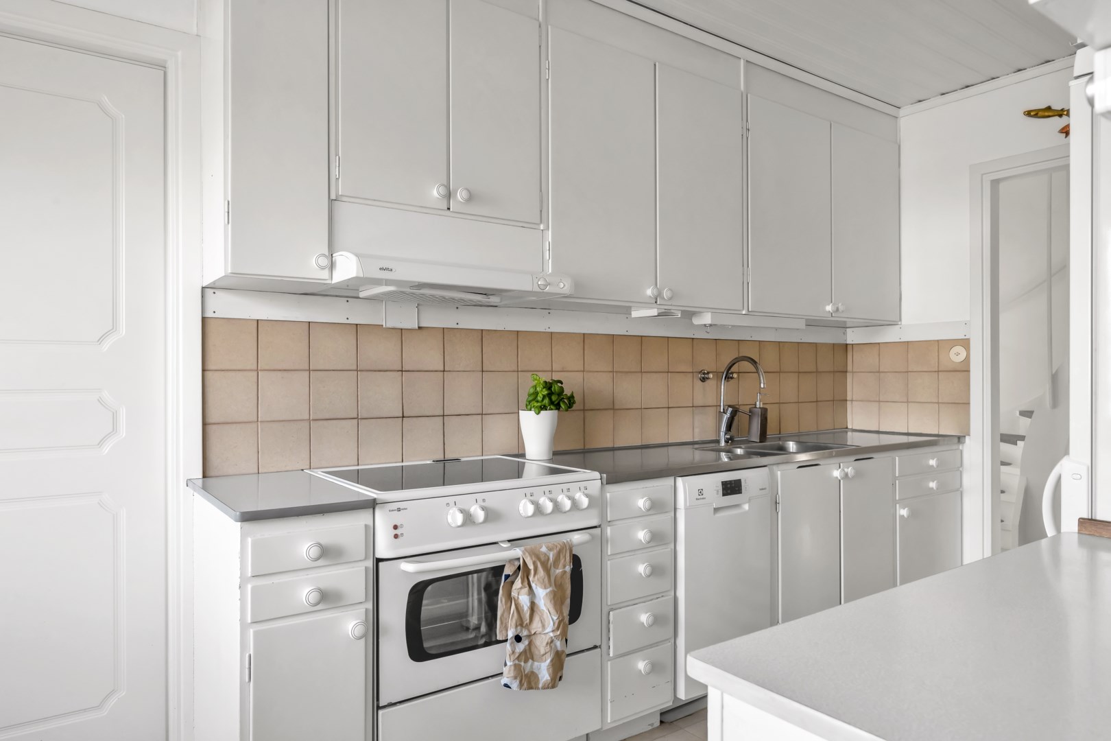 Bostadsbild från Gavelvägen 18, Såld i Storvreta, Uppsala