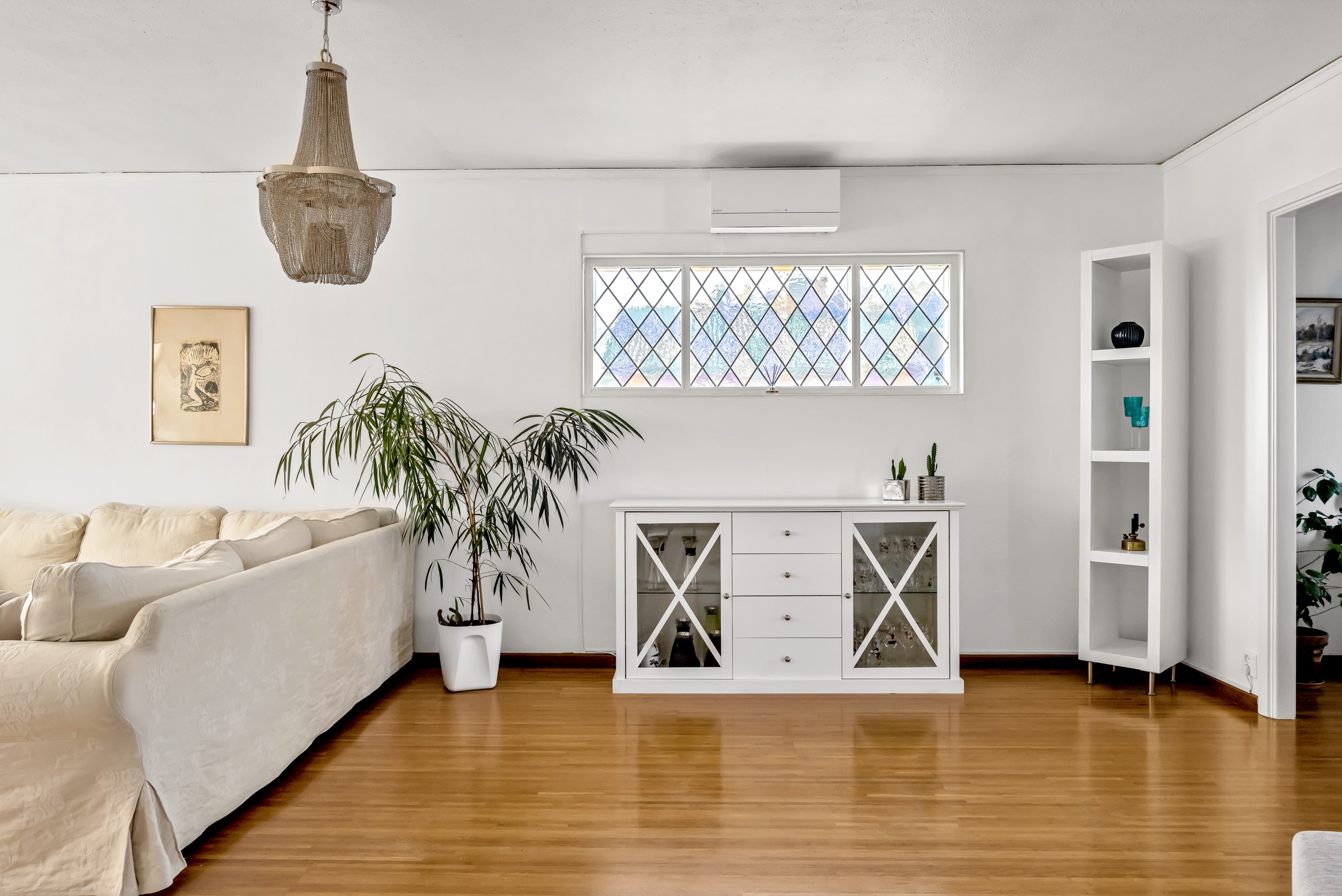 Bostadsbild från Gavelvägen 18, Såld i Storvreta, Uppsala