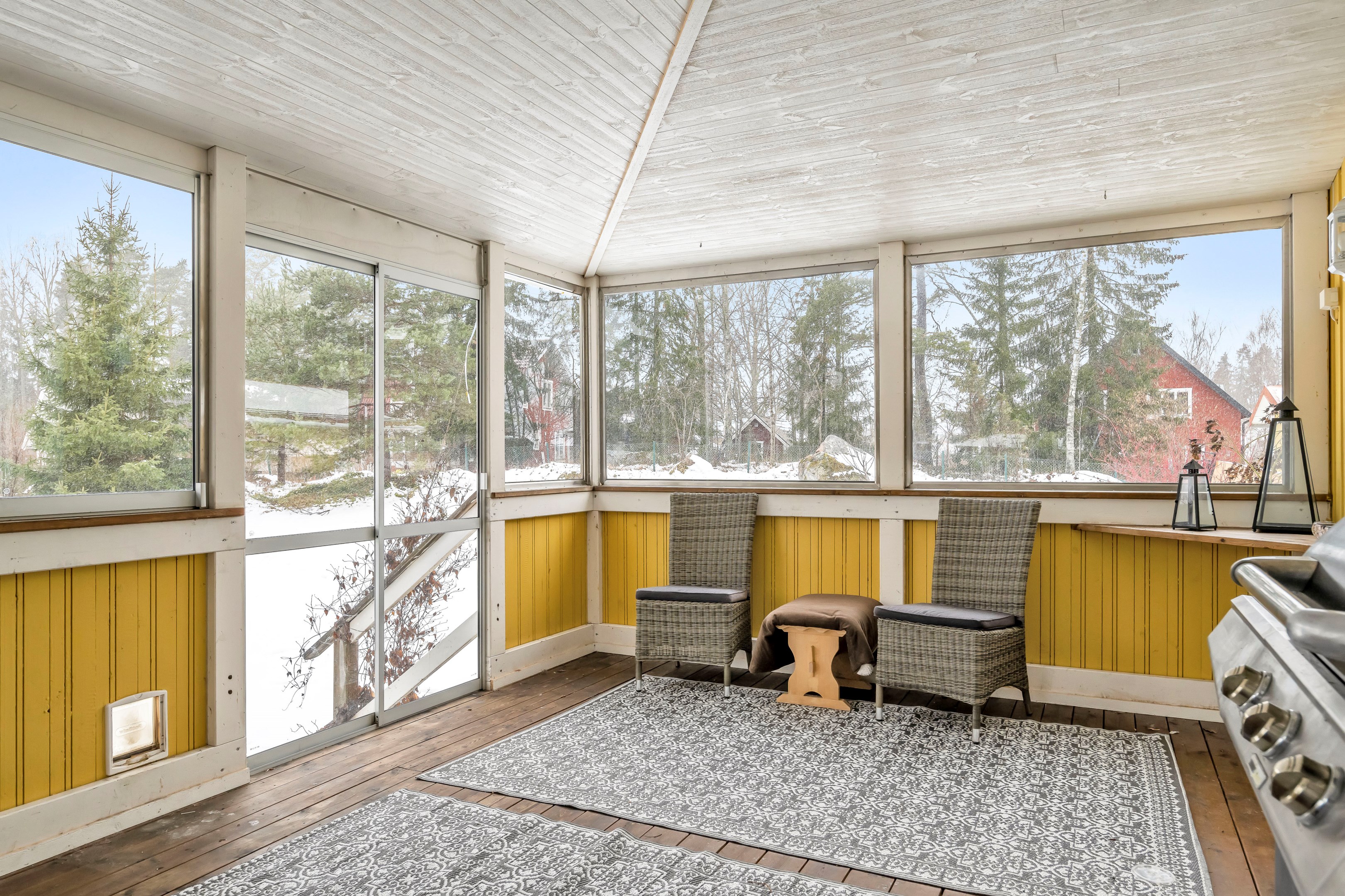 Bostadsbild från Hasselvägen 24, Såld i Storvreta, Uppsala