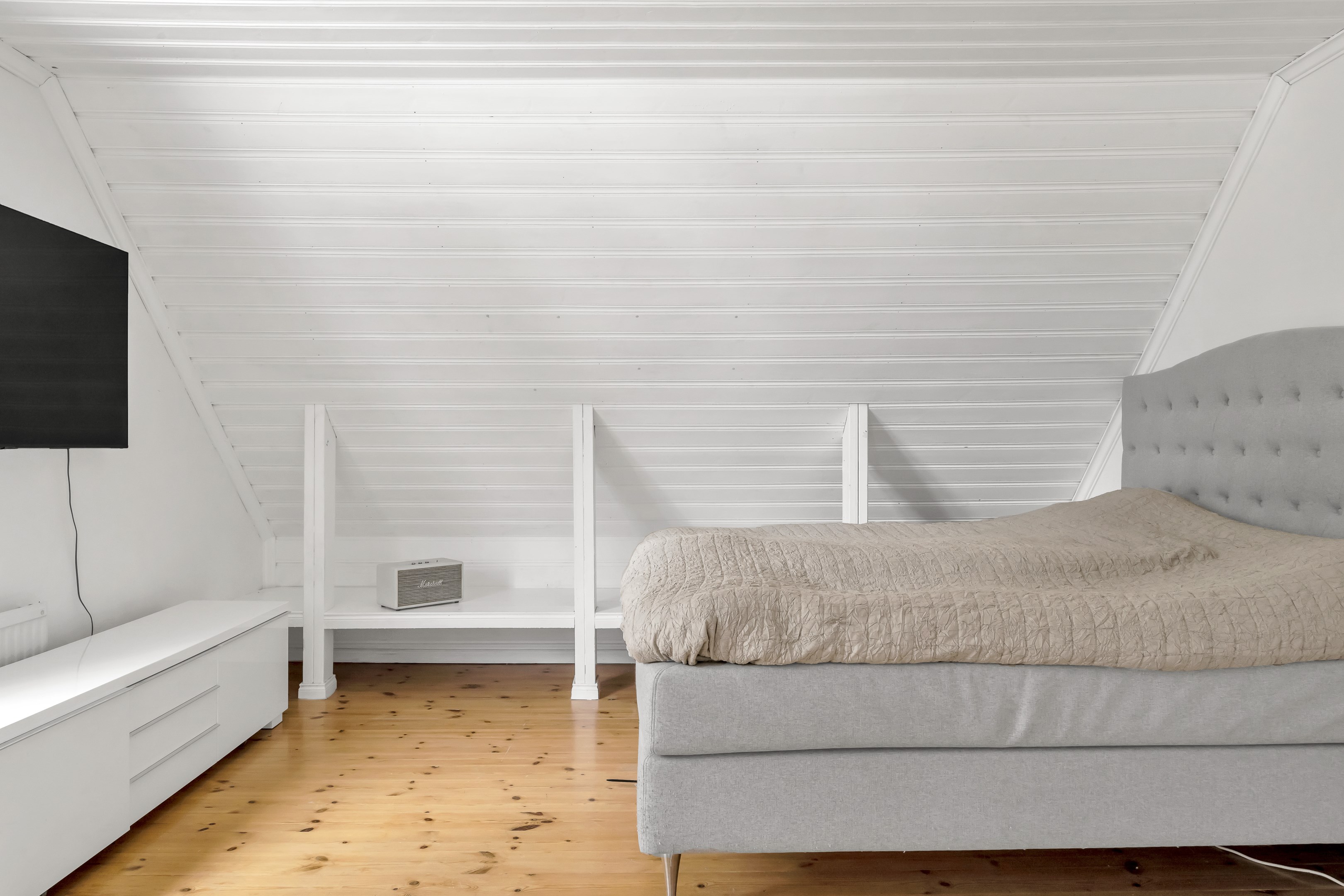 Bostadsbild från Hasselvägen 24, Såld i Storvreta, Uppsala