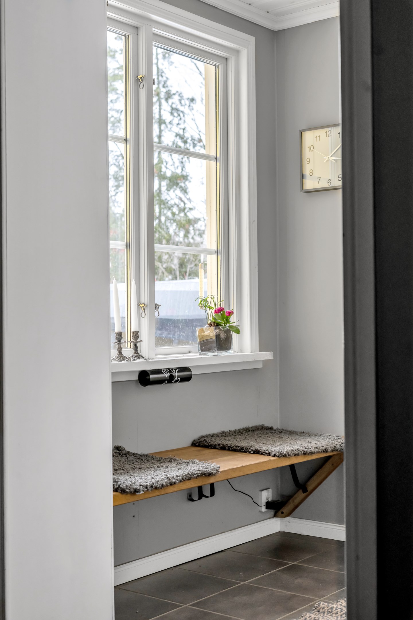 Bostadsbild från Hasselvägen 24, Såld i Storvreta, Uppsala