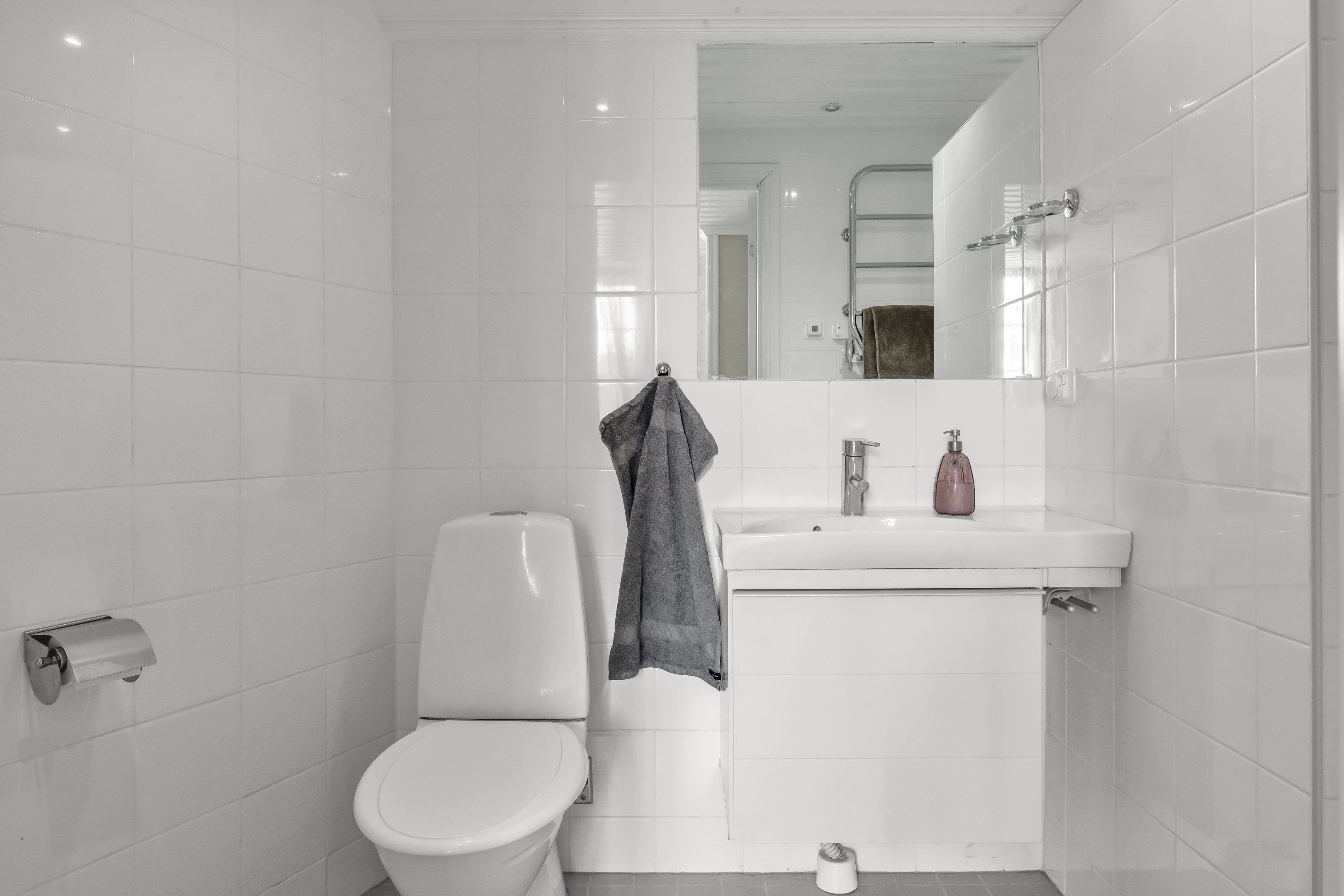 Bostadsbild från Hasselvägen 24, Såld i Storvreta, Uppsala