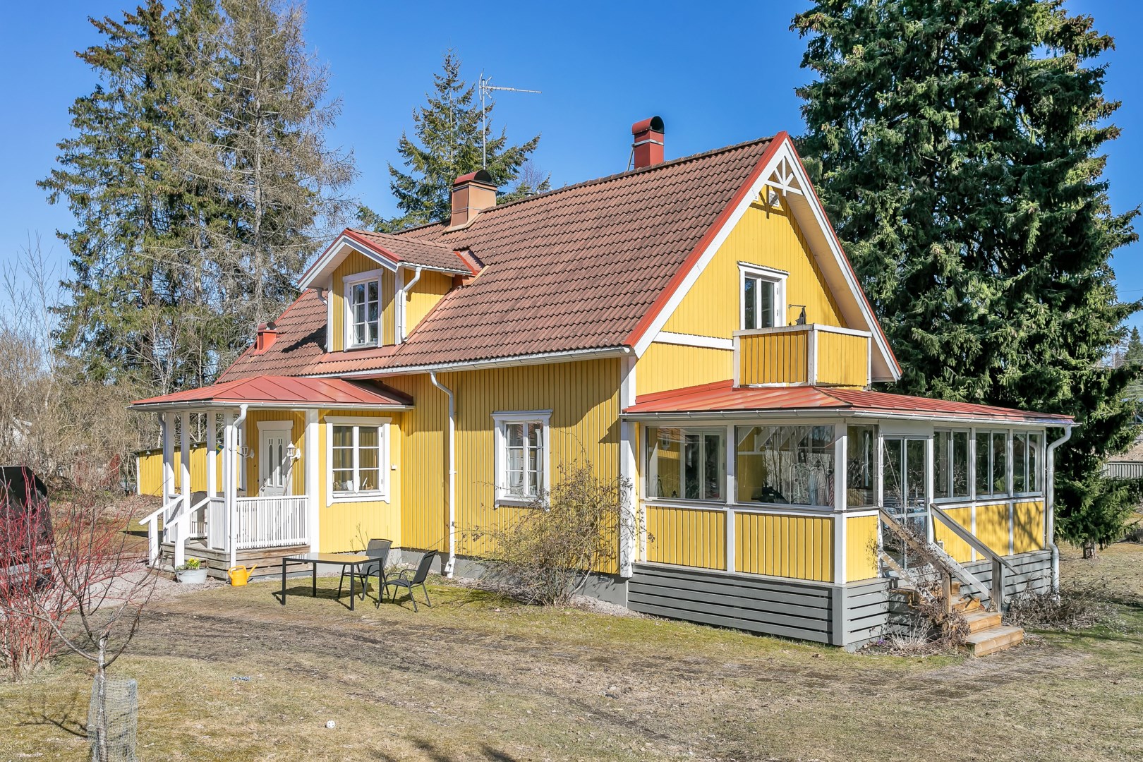 Bostadsbild från Hasselvägen 24, Såld i Storvreta, Uppsala